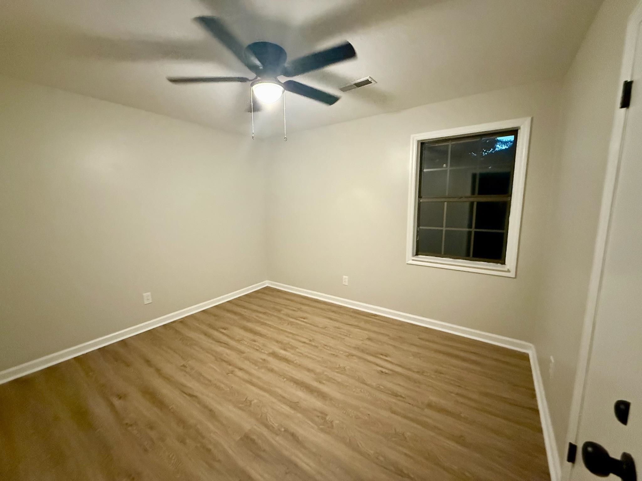 108 N Forest Dr, Killen, AL 35645 — photo 4
