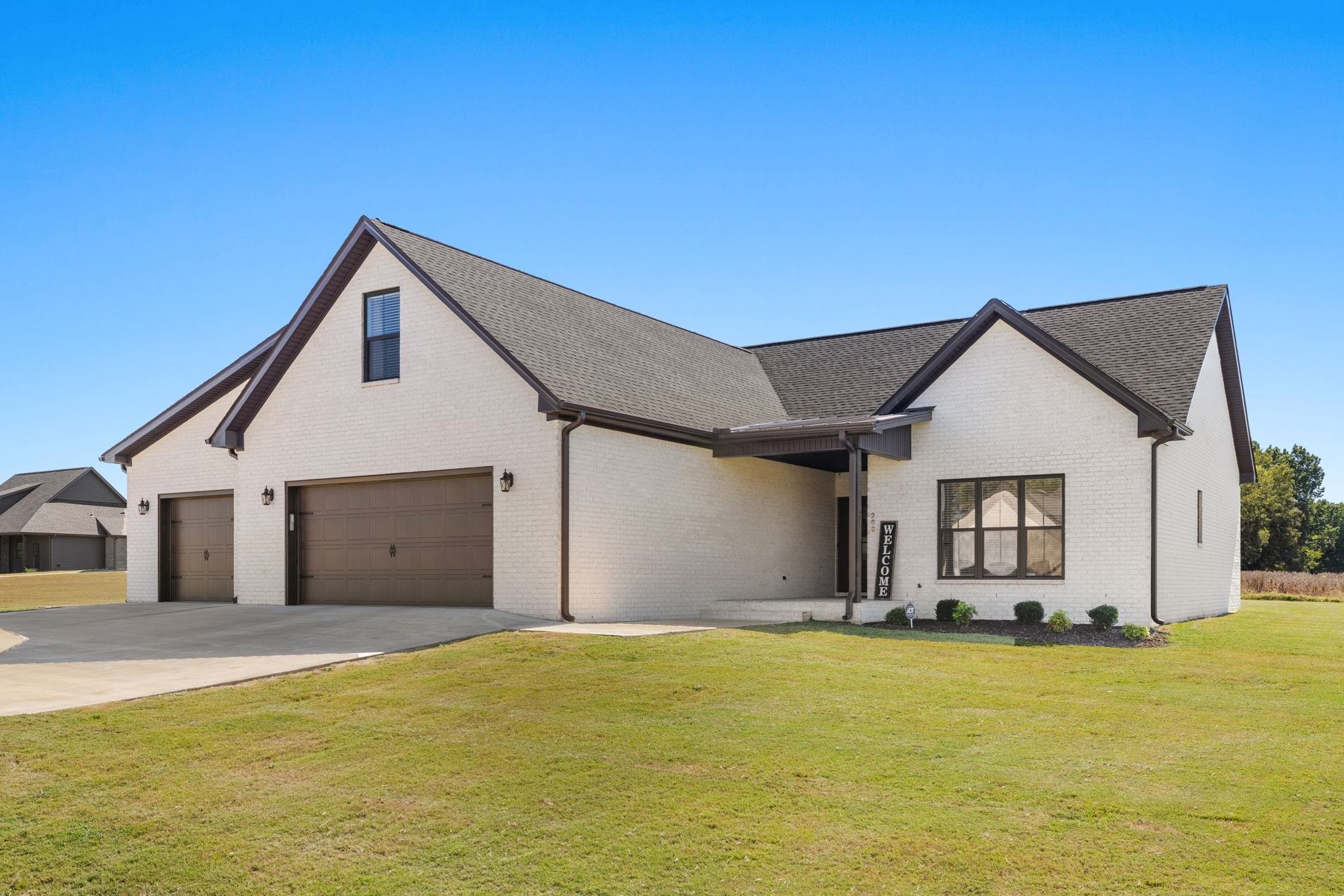200 Spry Way, Killen, AL 35645 — photo 2