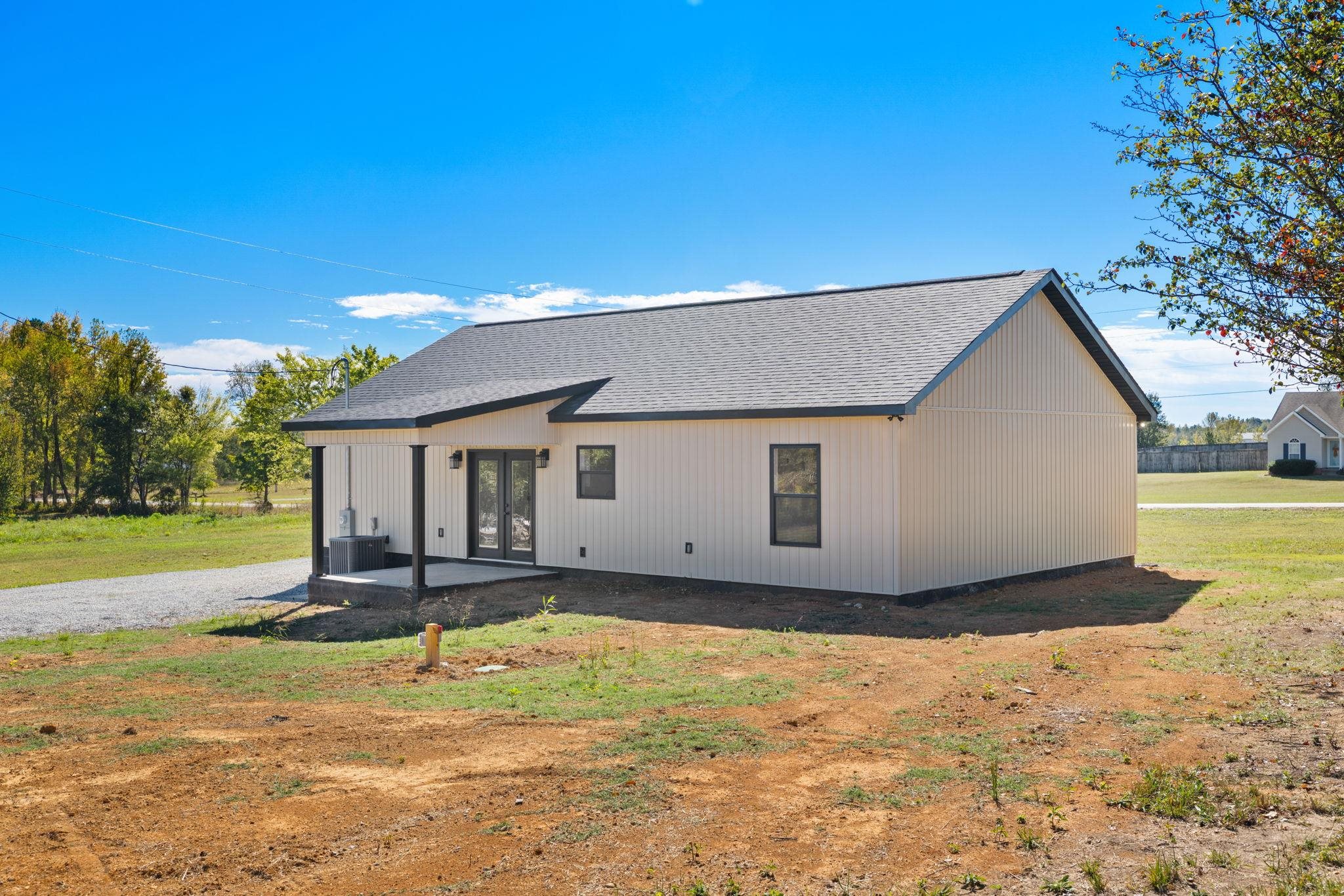 667 Co Rd 106, Florence, AL 35633 — photo 7