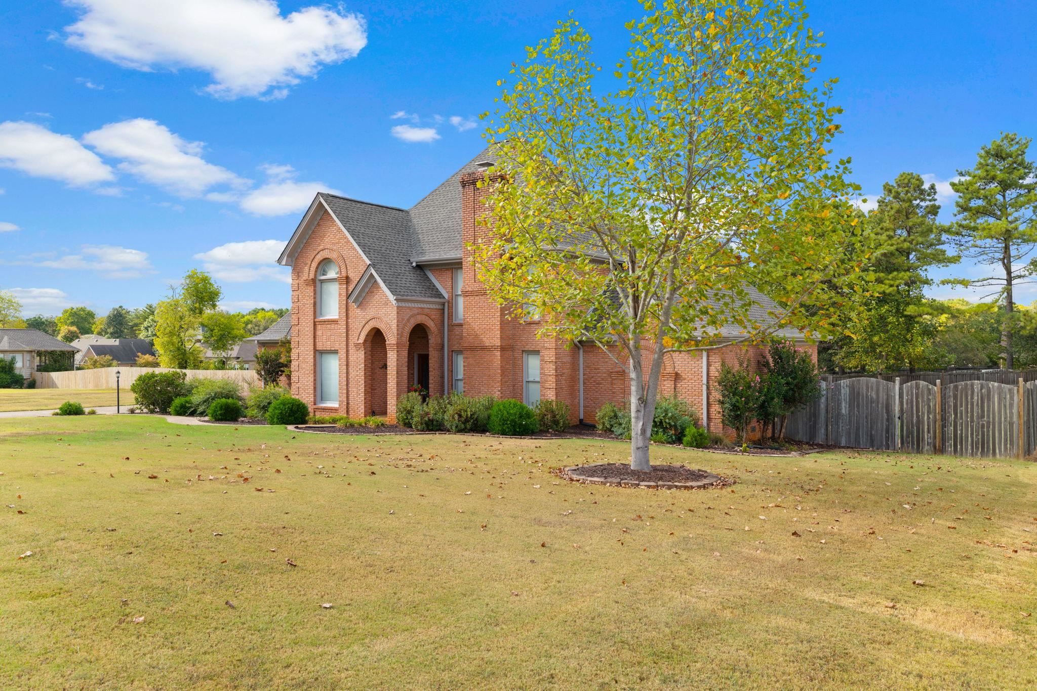 1654 Village Ln, Killen, AL 35645 — photo 2
