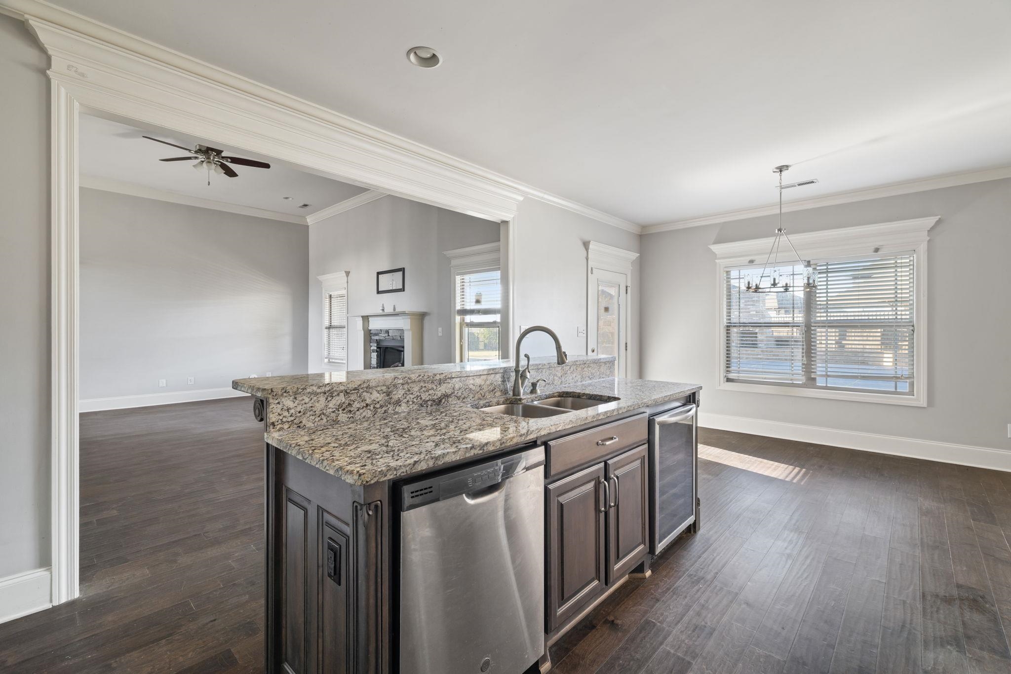 25439 Nottingham Dr, Athens, AL 35613 — photo 10
