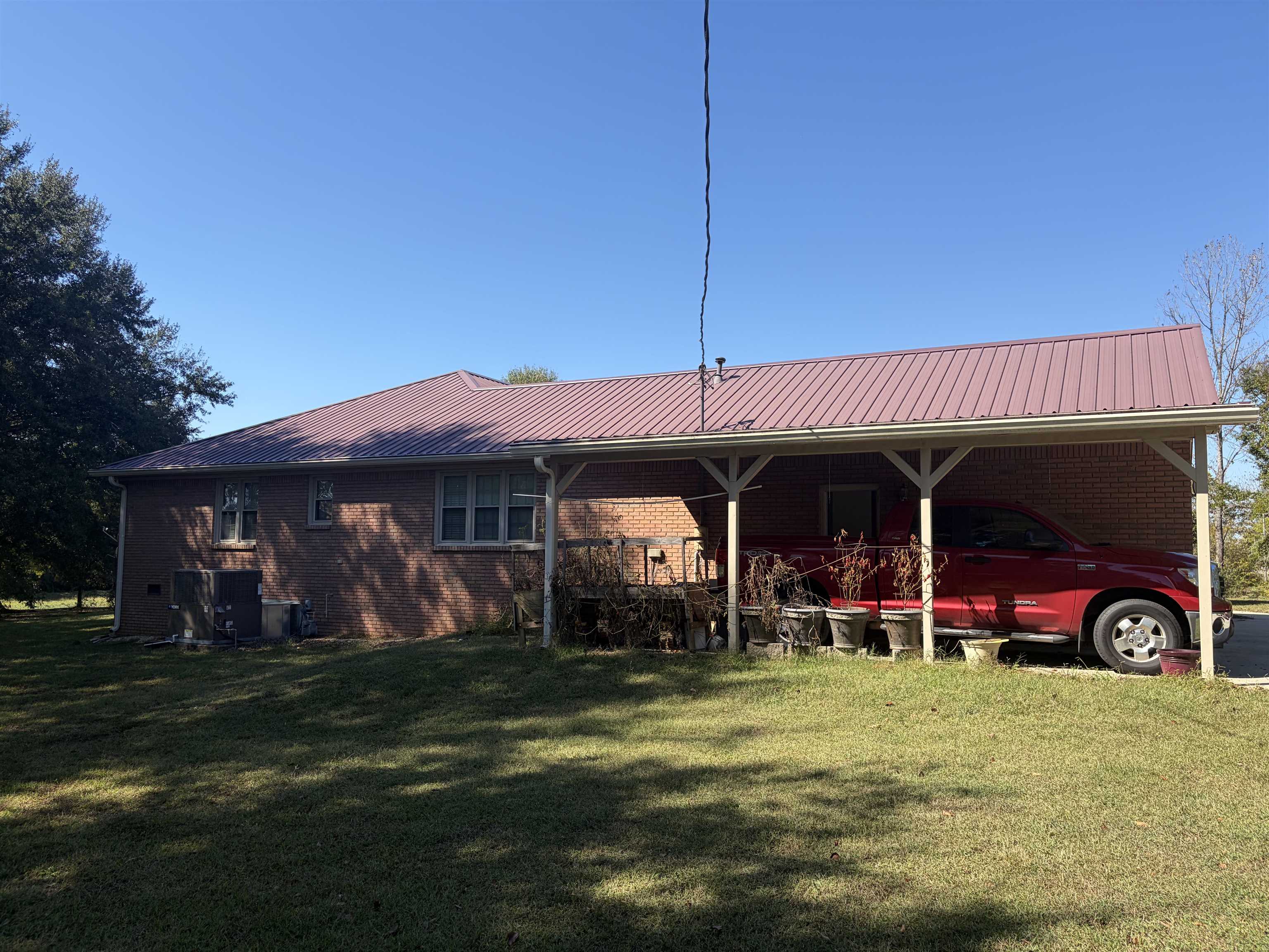 400 Mon Dye Rd