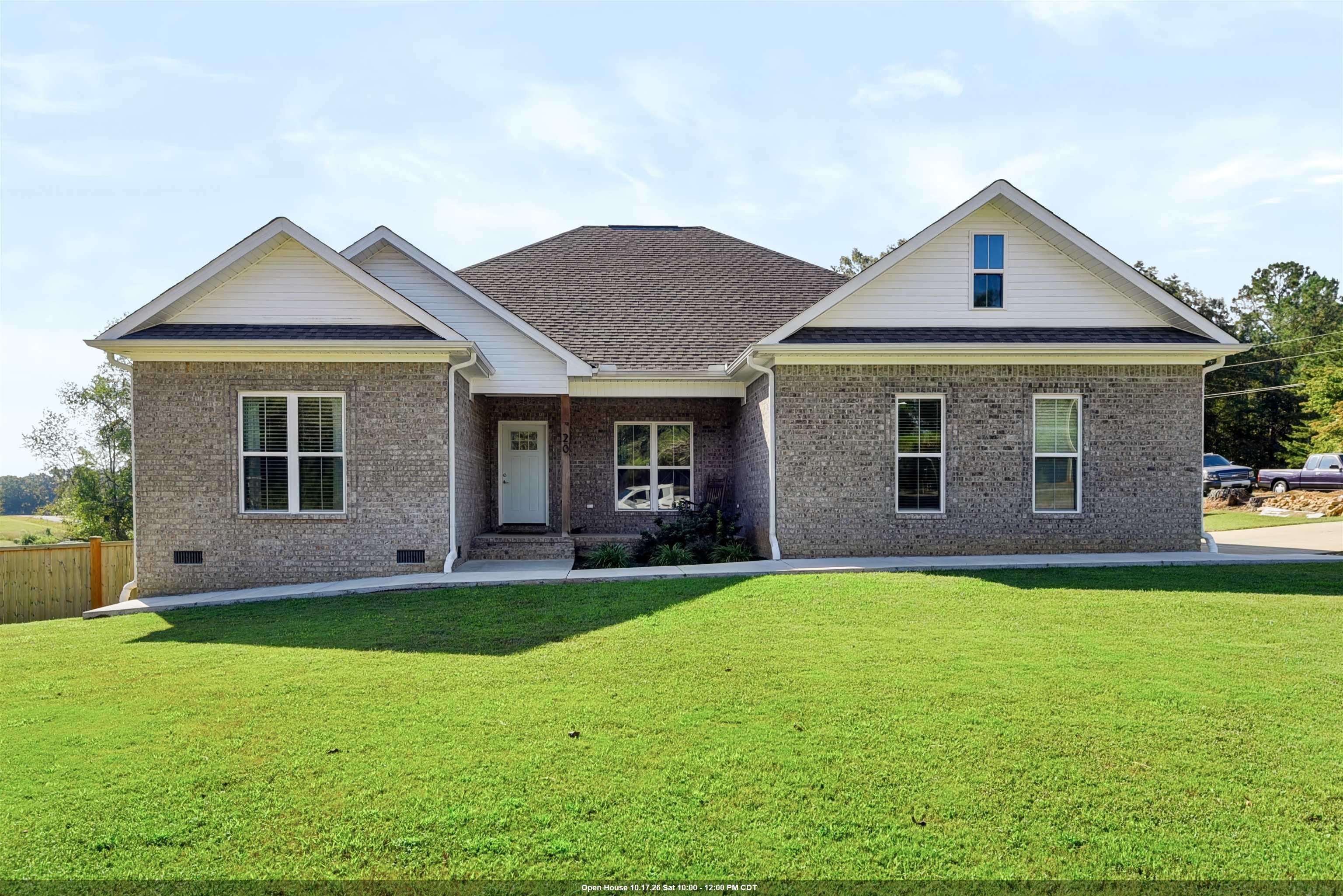 20 Eastwood Ln, Killen, AL 35645 — photo 1
