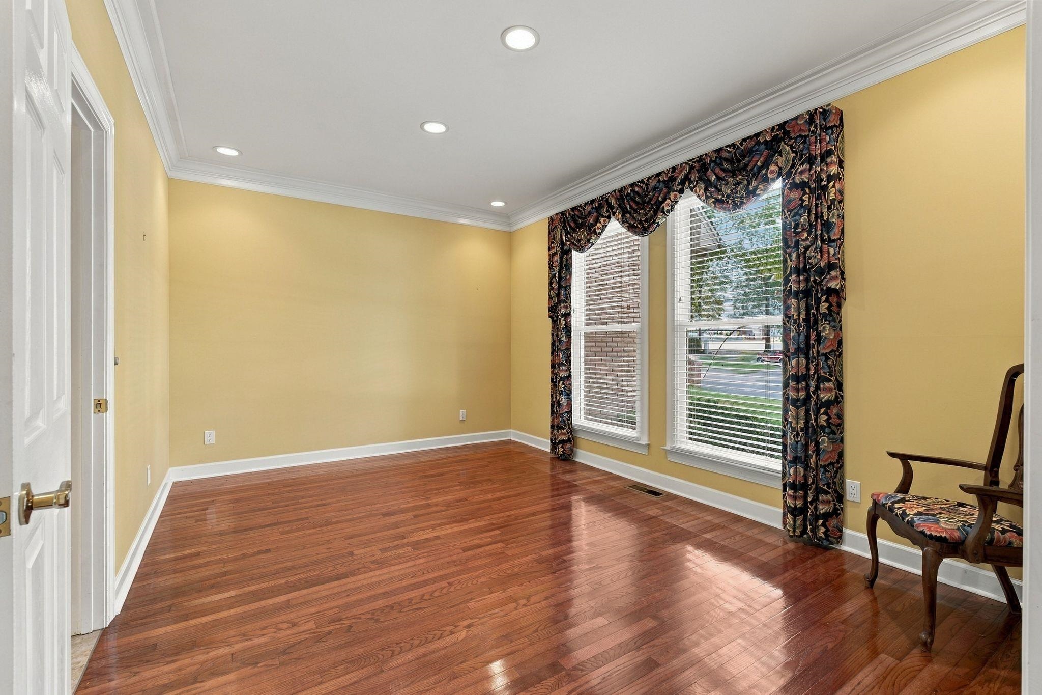 204 Bristol Ct, Florence, AL 35634 — photo 4