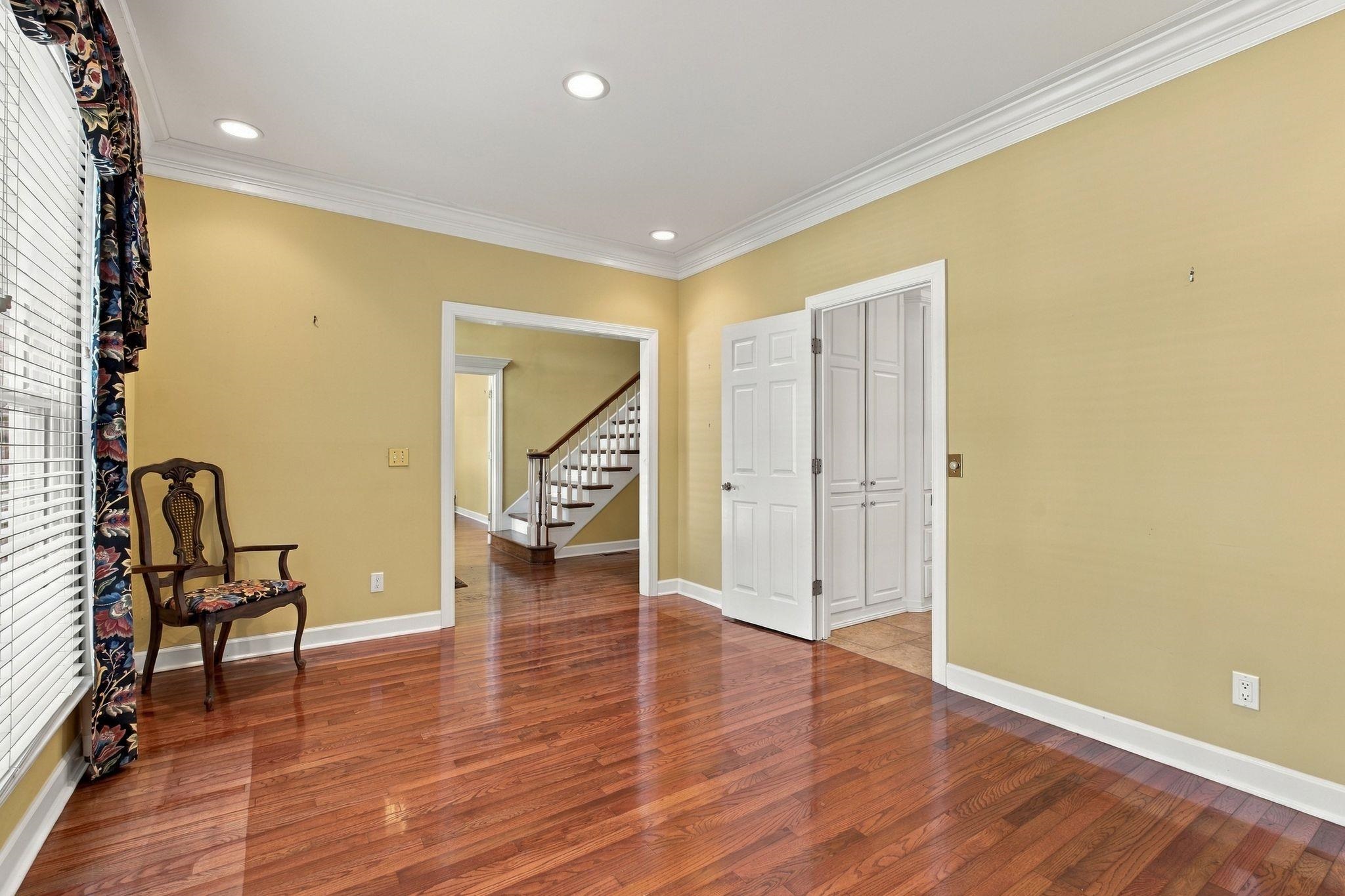 204 Bristol Ct, Florence, AL 35634 — photo 5
