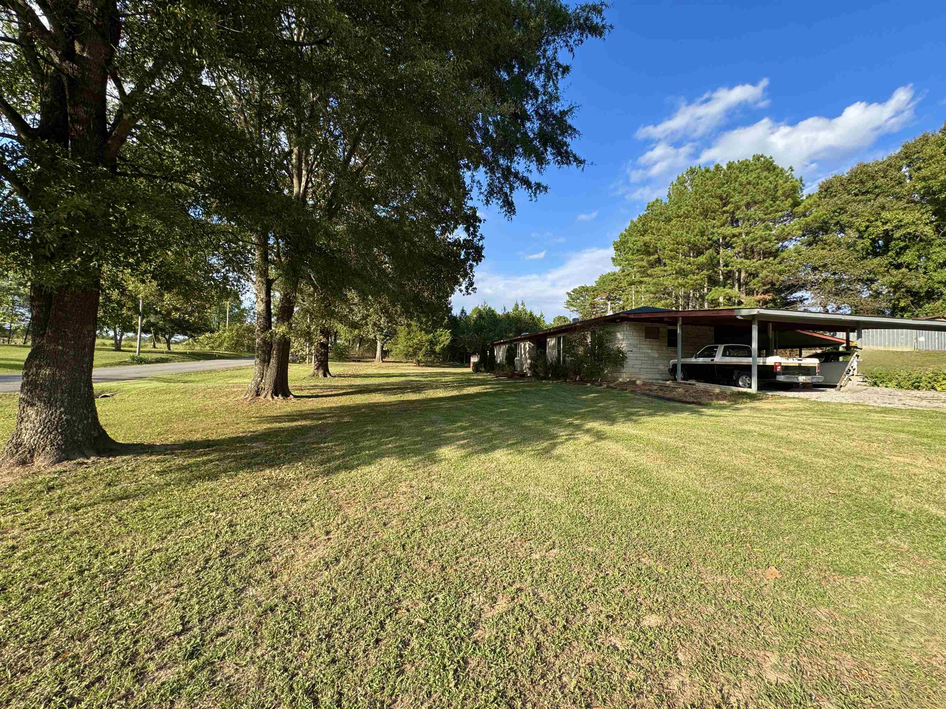 830 Co Rd 547, Rogersville, AL 35652 — photo 2