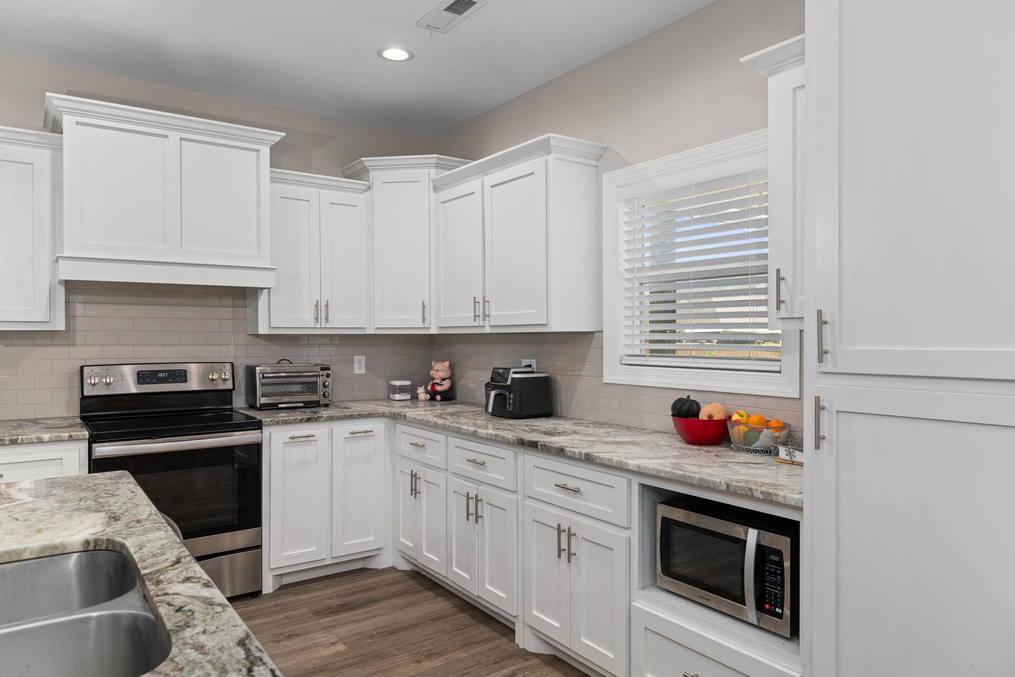 3508 Chesapeake Dr, Florence, AL 35630 — photo 11