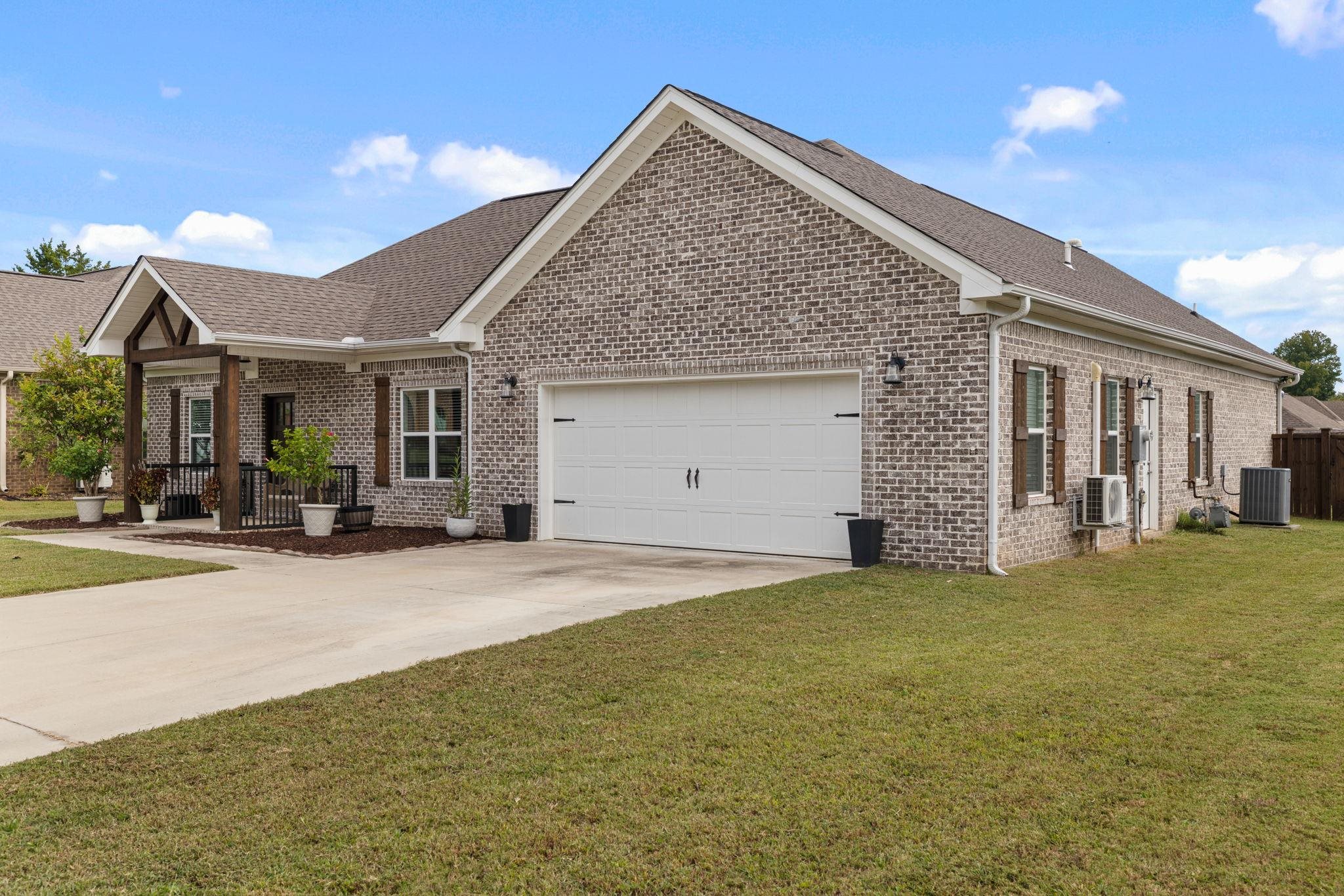 3508 Chesapeake Dr, Florence, AL 35630 — photo 3