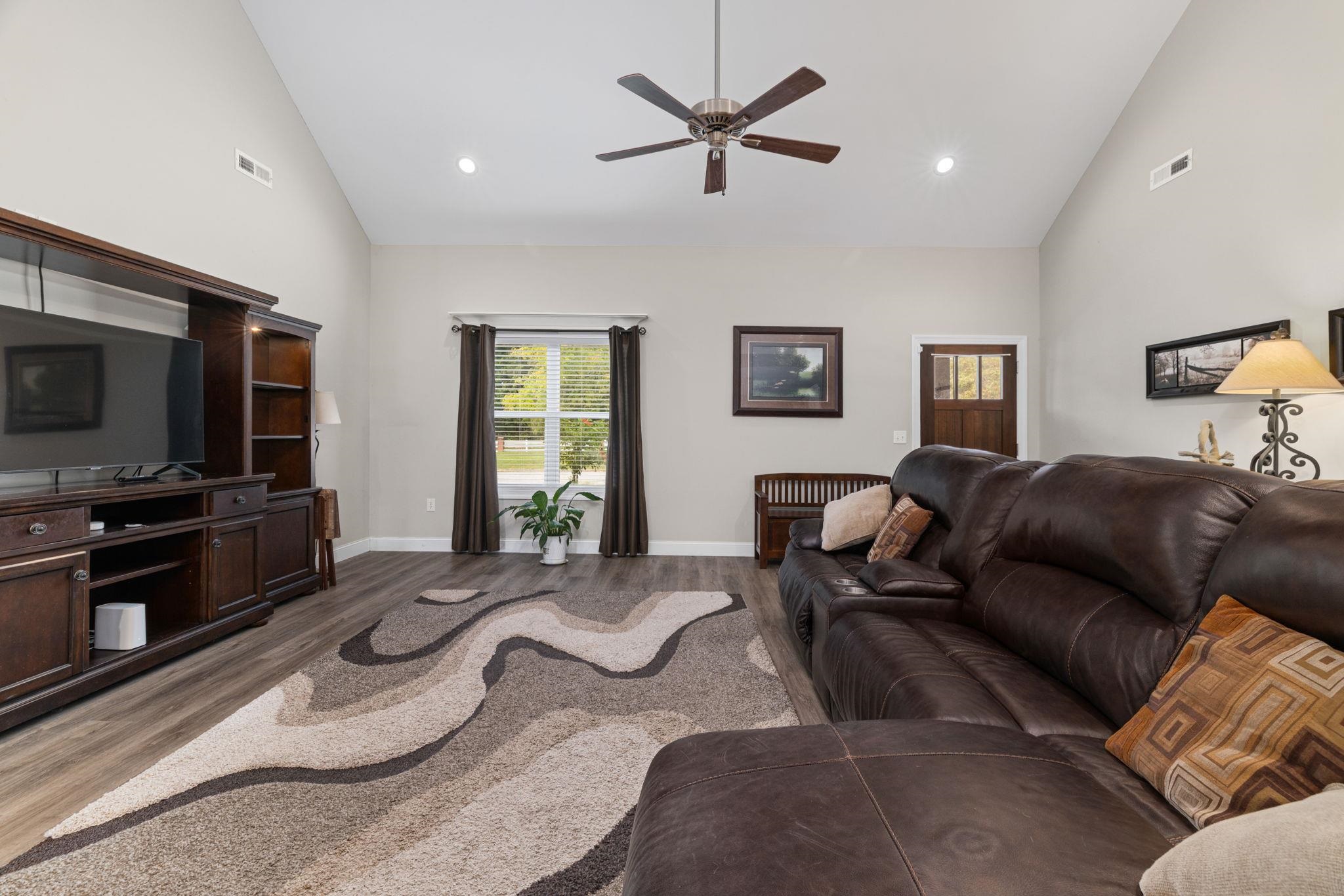 3508 Chesapeake Dr, Florence, AL 35630 — photo 6
