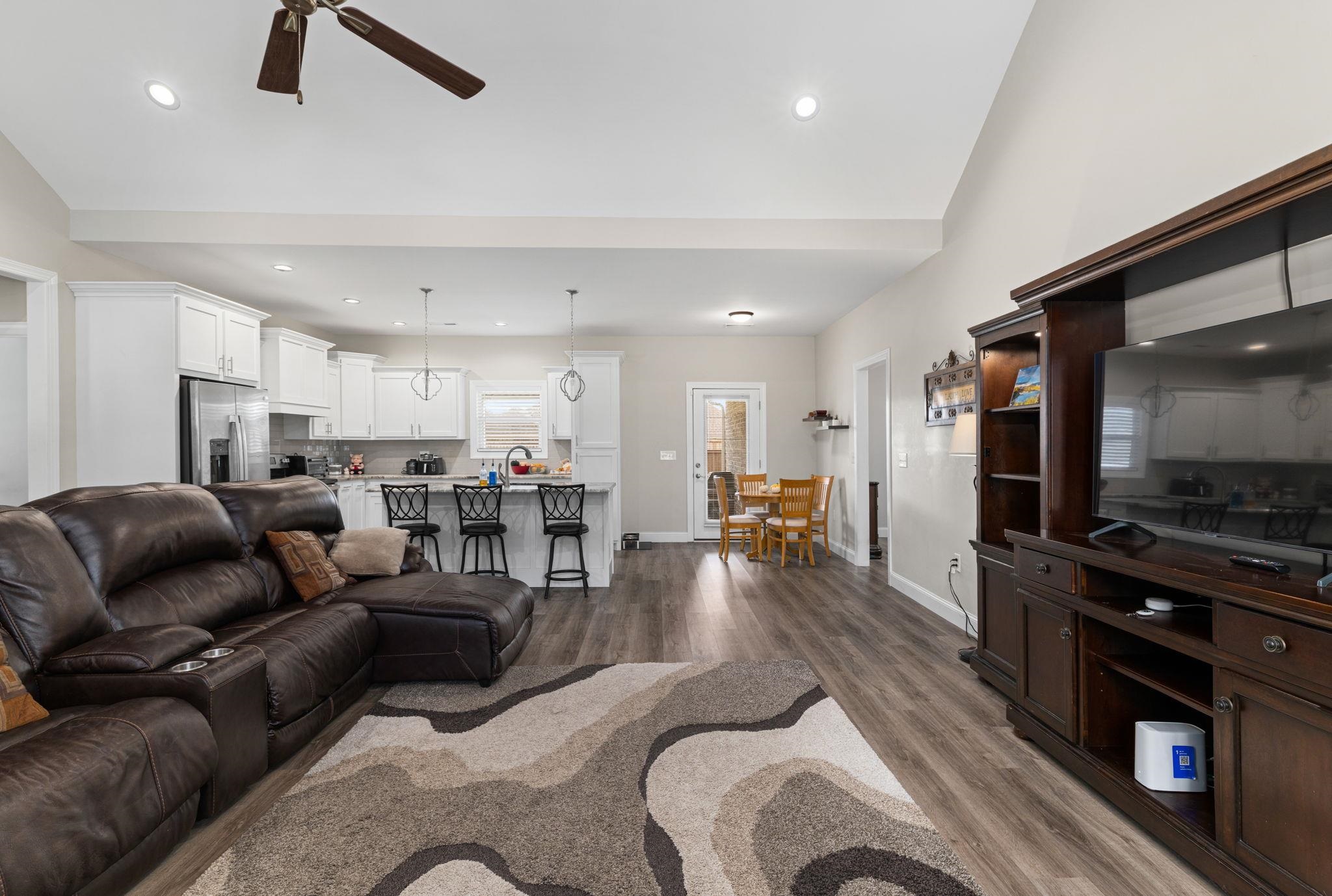 3508 Chesapeake Dr, Florence, AL 35630 — photo 8