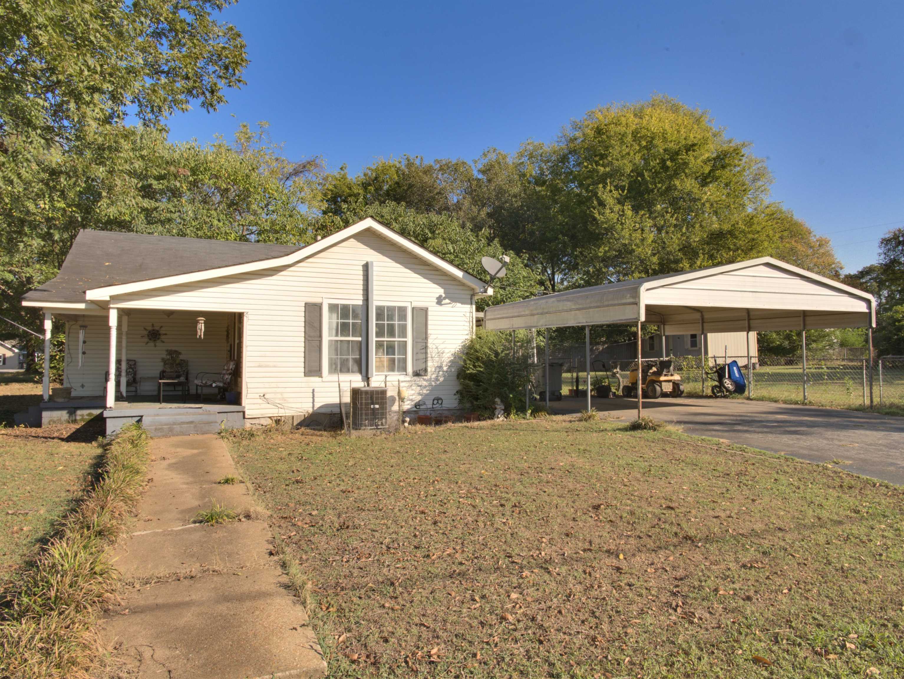 306 Alabama St, Killen, AL 35645 — photo 4