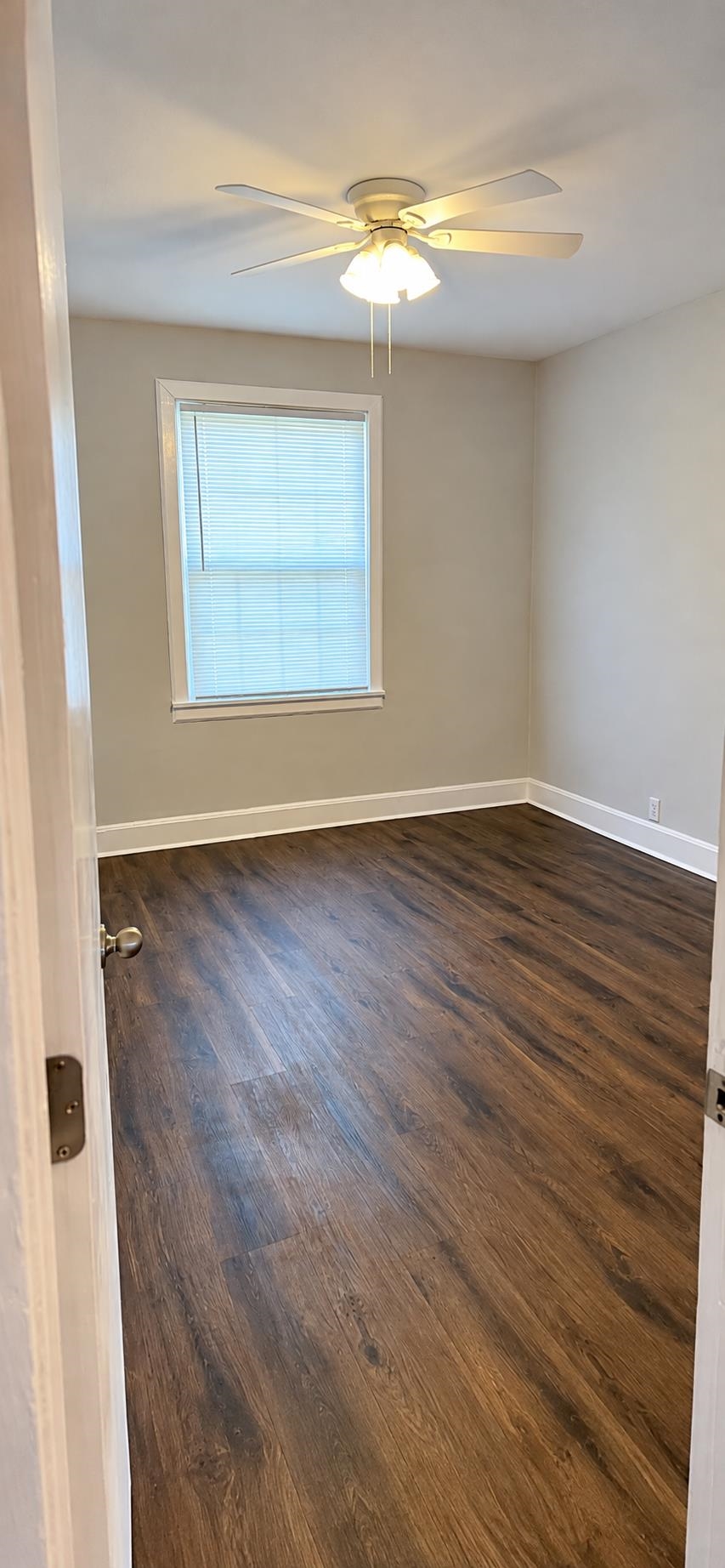 1048 Hermitage Dr, Florence, AL 35630 — photo 4