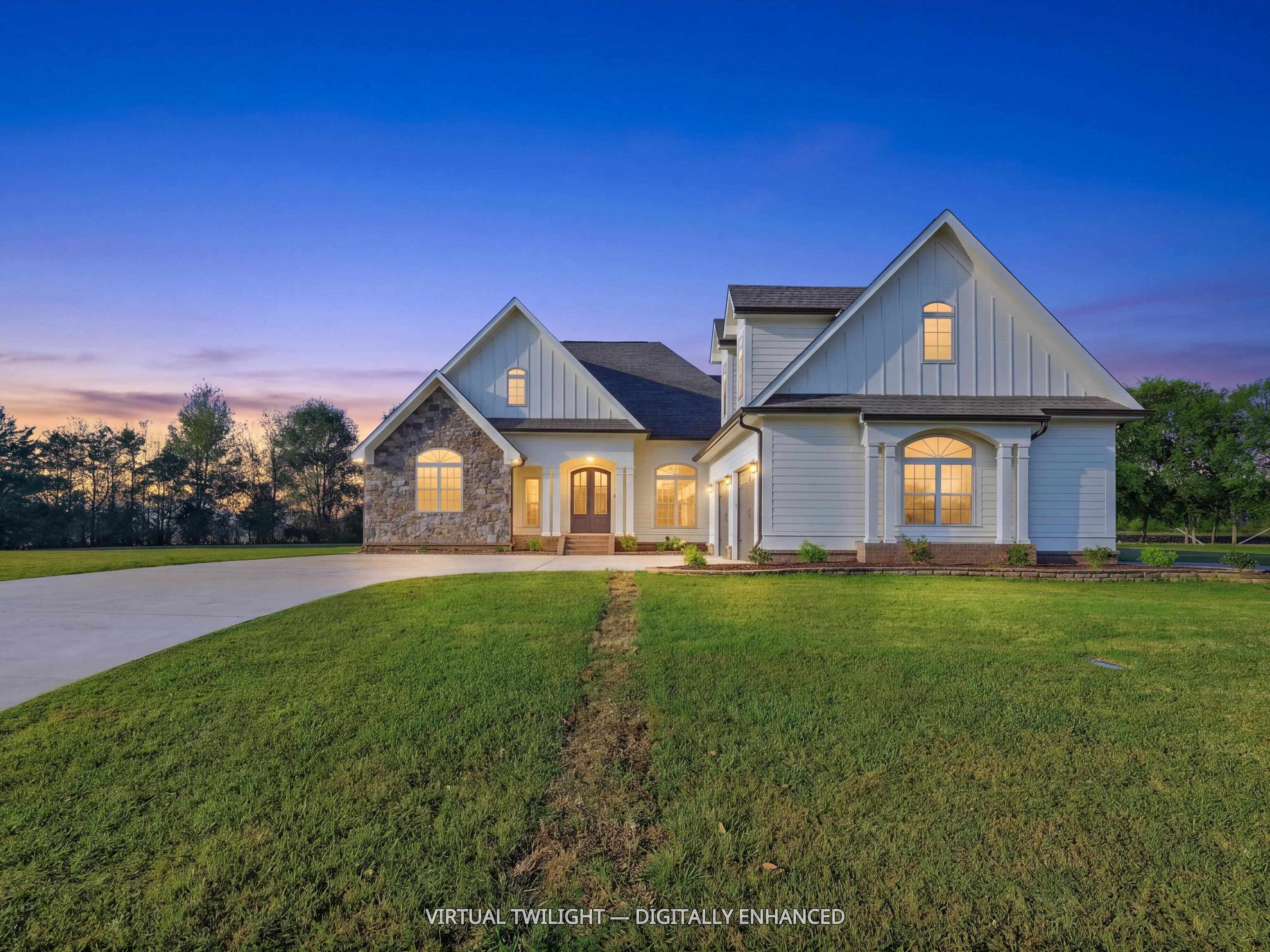 18250 Red Tail St, Athens, AL 35613 — photo 1