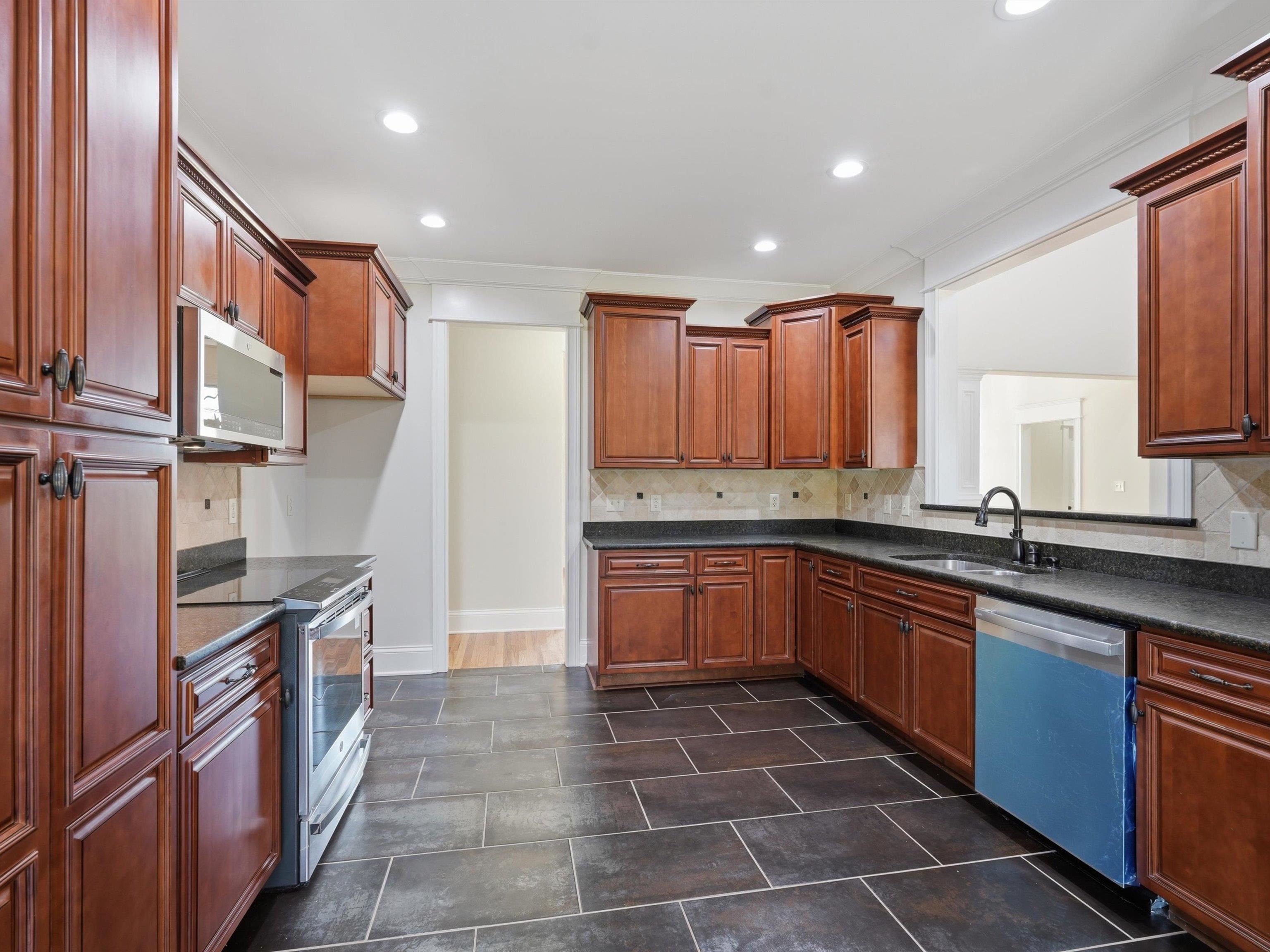 18250 Red Tail St, Athens, AL 35613 — photo 12
