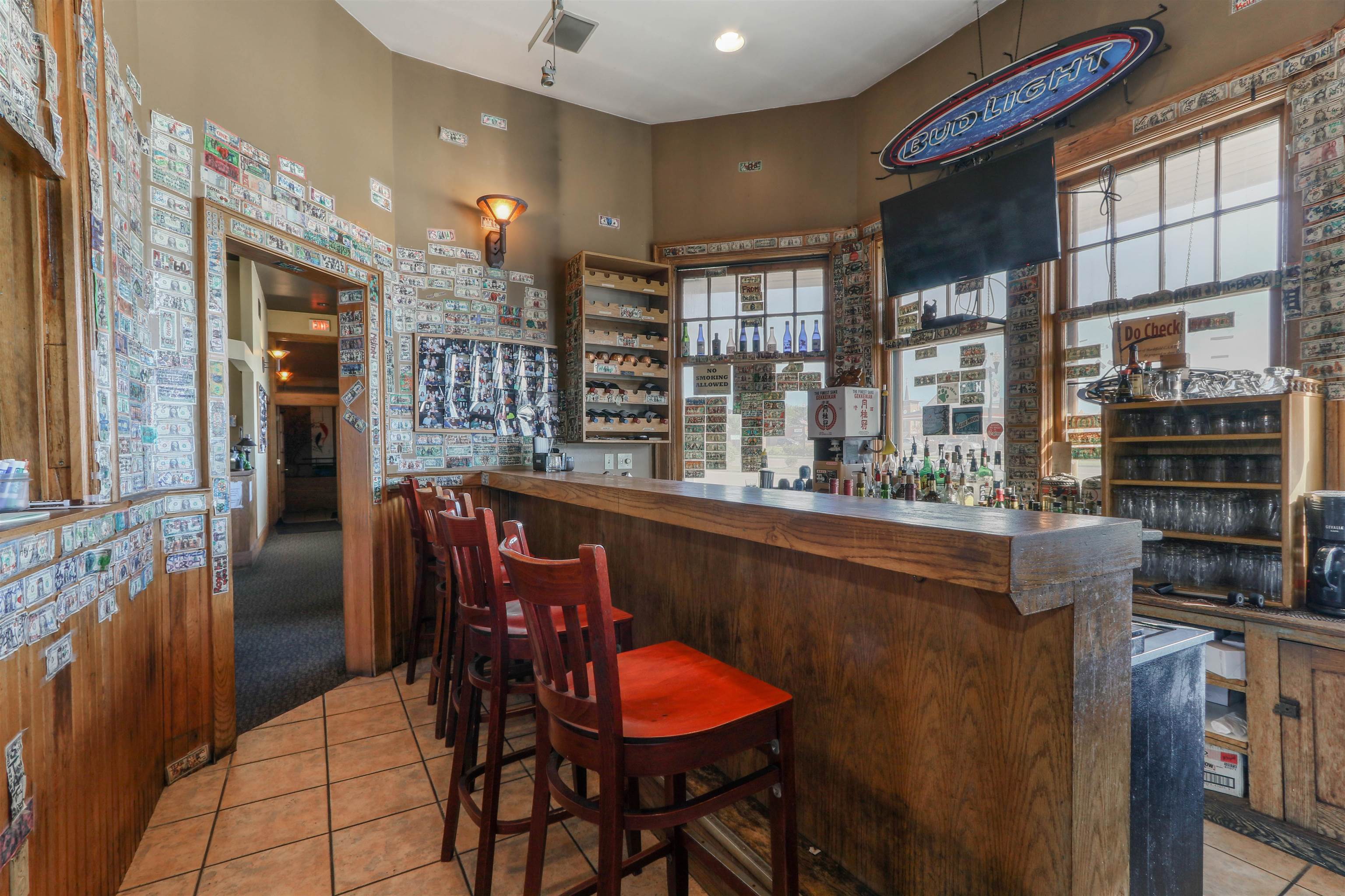 112 E VETERANS PARKWAY, Marshfield, Wisconsin 54449, ,Commercial/industrial,For Sale,112 E VETERANS PARKWAY,22202565