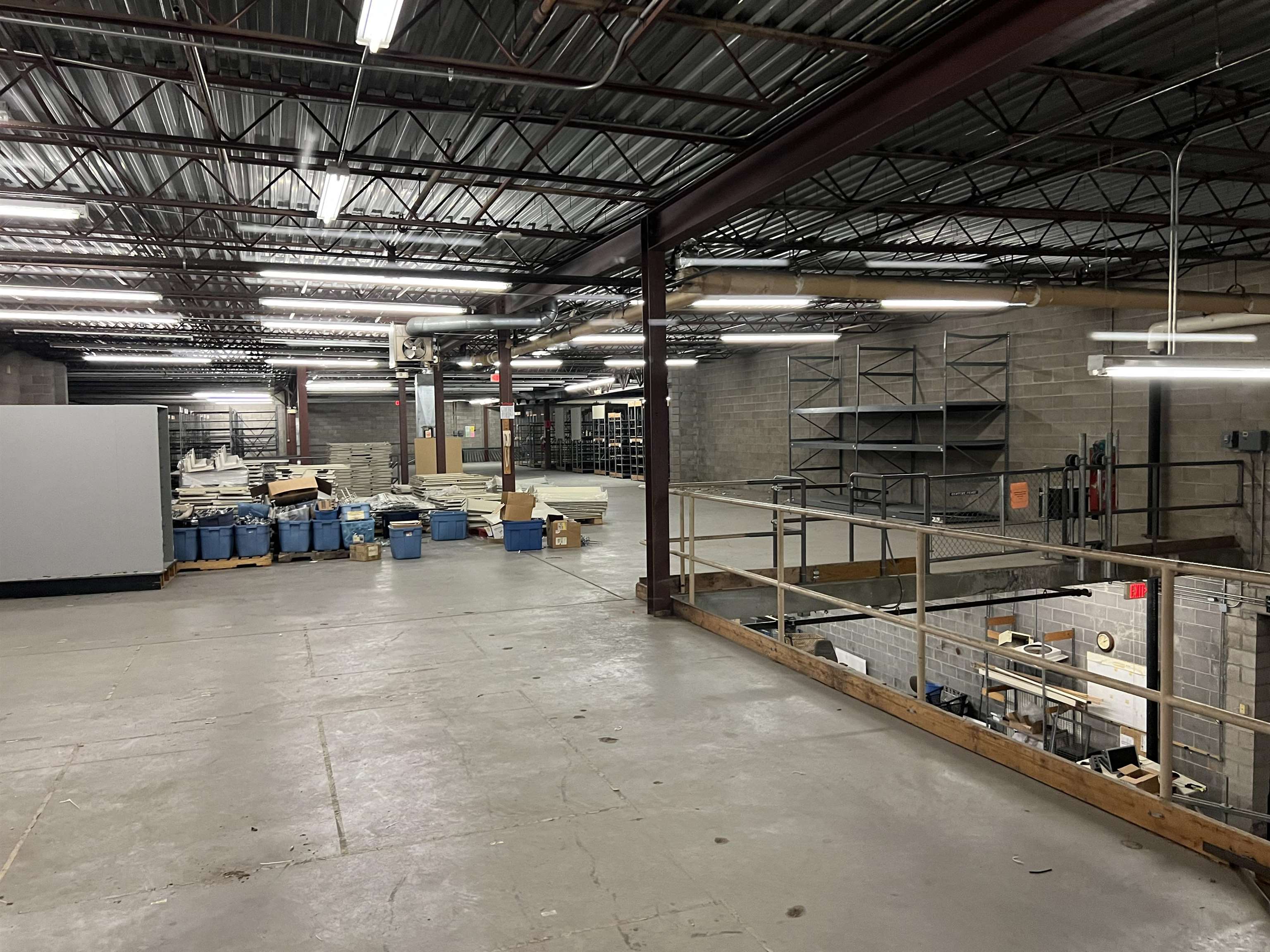 1306 N CENTRAL AVENUE, Marshfield, Wisconsin 54449, ,Commercial/industrial,For Rent,1306 N CENTRAL AVENUE,22230675