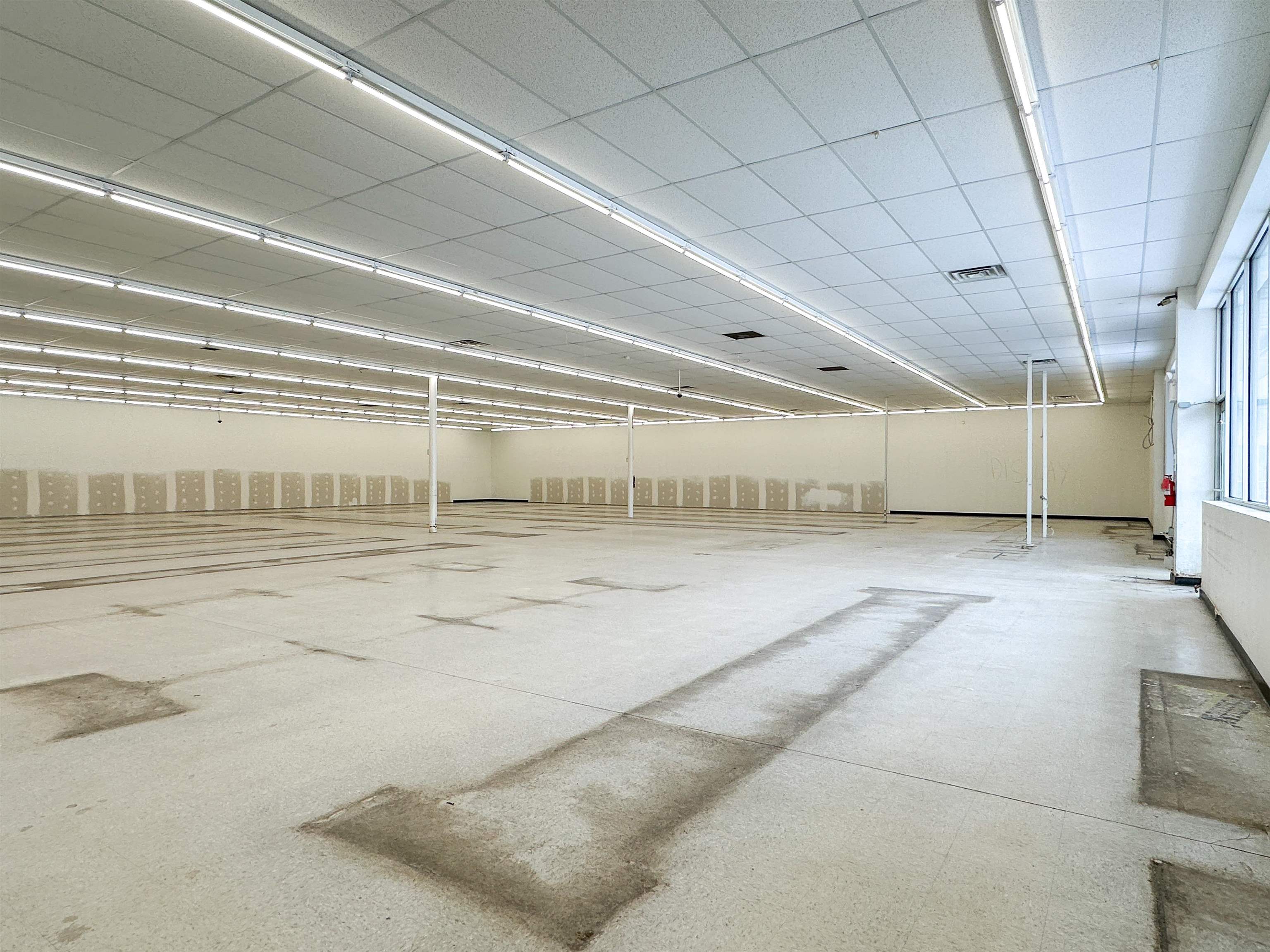 117 N 8TH STREET, Medford, Wisconsin 54451, ,Commercial/industrial,For Rent,117 N 8TH STREET,22232527