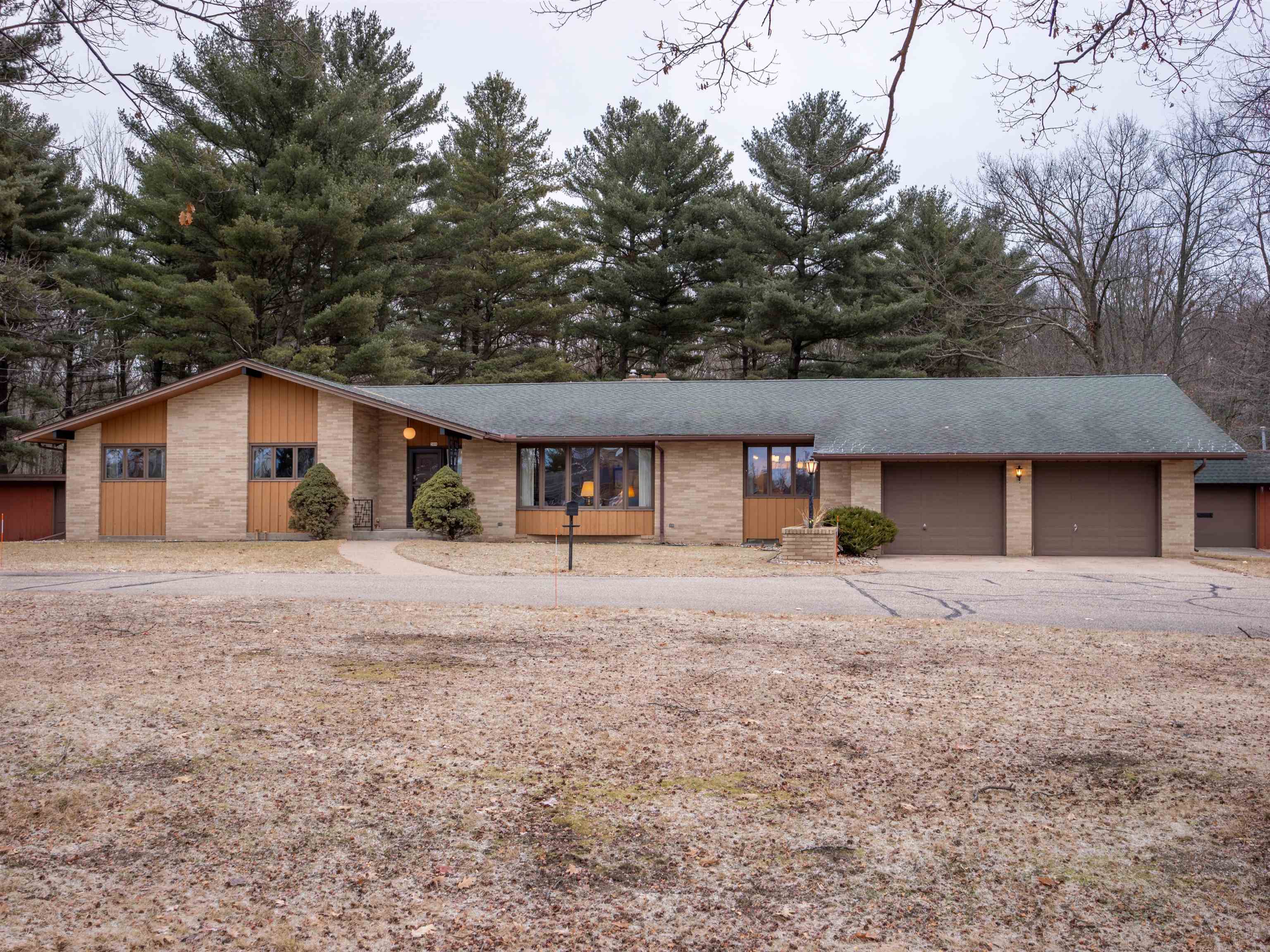 309 N DIVISION STREET, Stevens Point, Wisconsin 54481, 5 Bedrooms Bedrooms, ,2 BathroomsBathrooms,Residential,For Sale,309 N DIVISION STREET,22235657