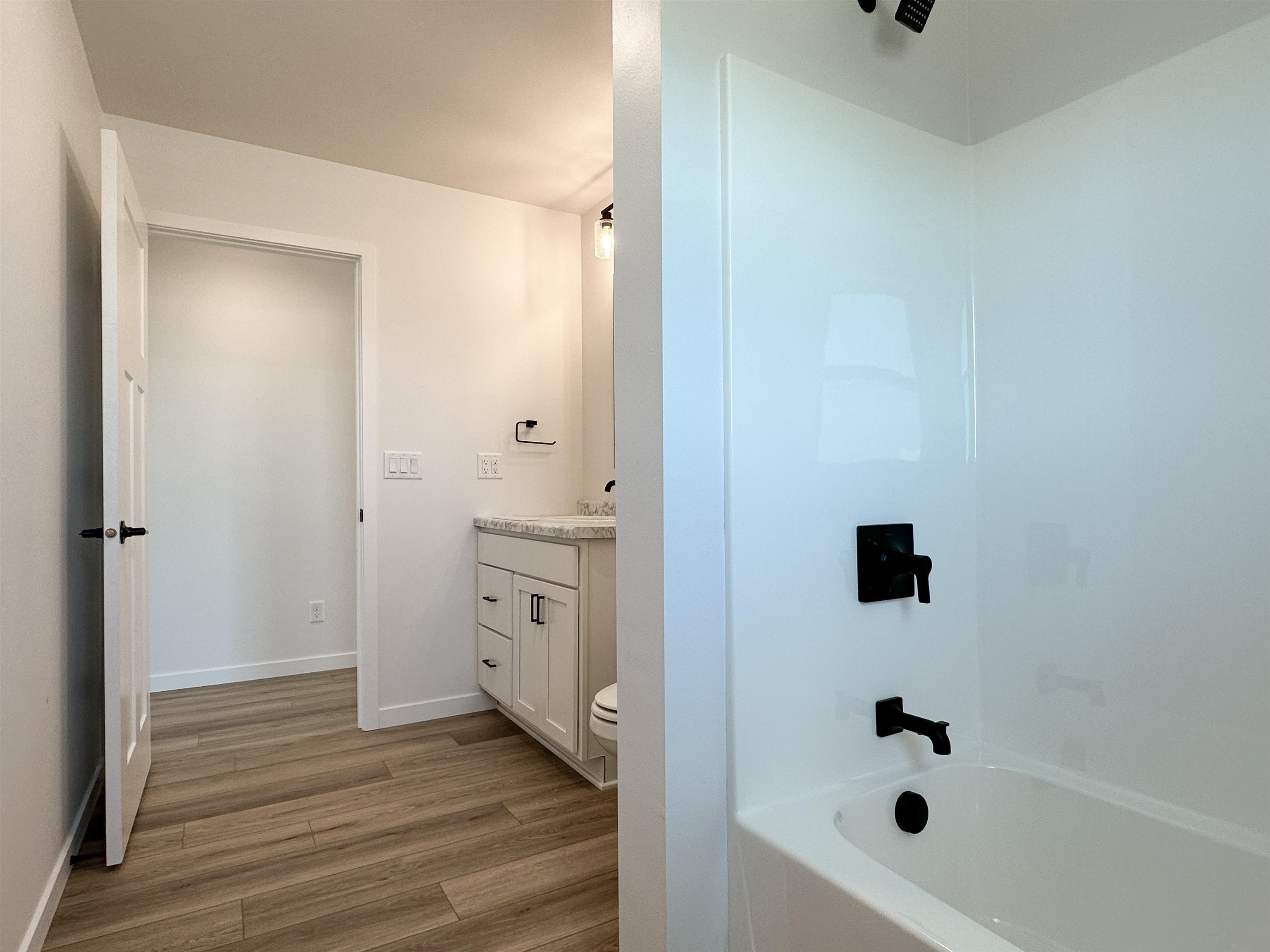 1118 BONETTE LANE, CHILTON, Wisconsin 53014, 4 Bedrooms Bedrooms, ,3 BathroomsBathrooms,Residential,For Sale,1118 BONETTE LANE,22400880