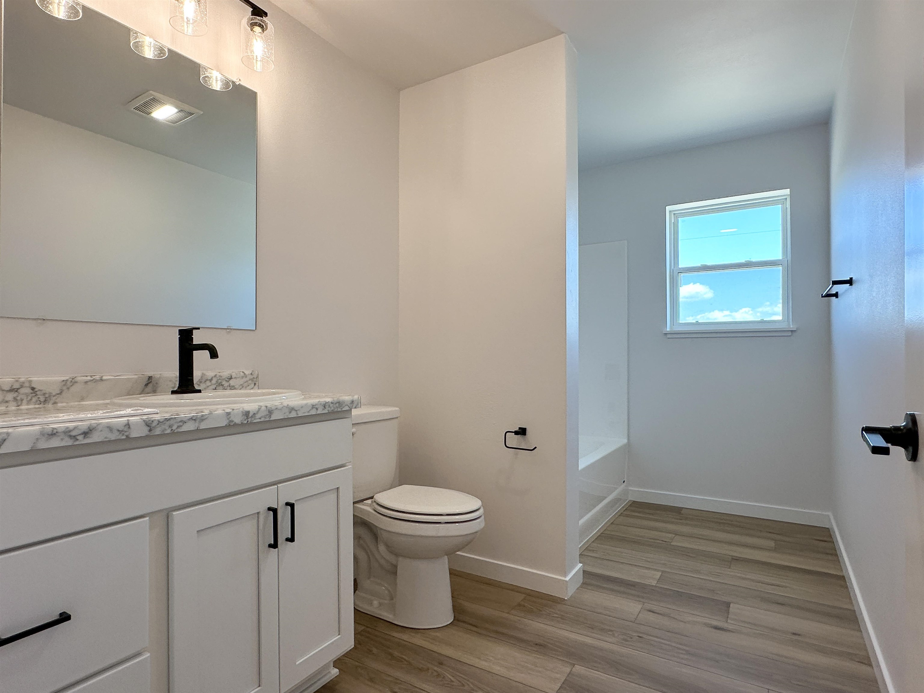 1118 BONETTE LANE, CHILTON, Wisconsin 53014, 4 Bedrooms Bedrooms, ,3 BathroomsBathrooms,Residential,For Sale,1118 BONETTE LANE,22400880