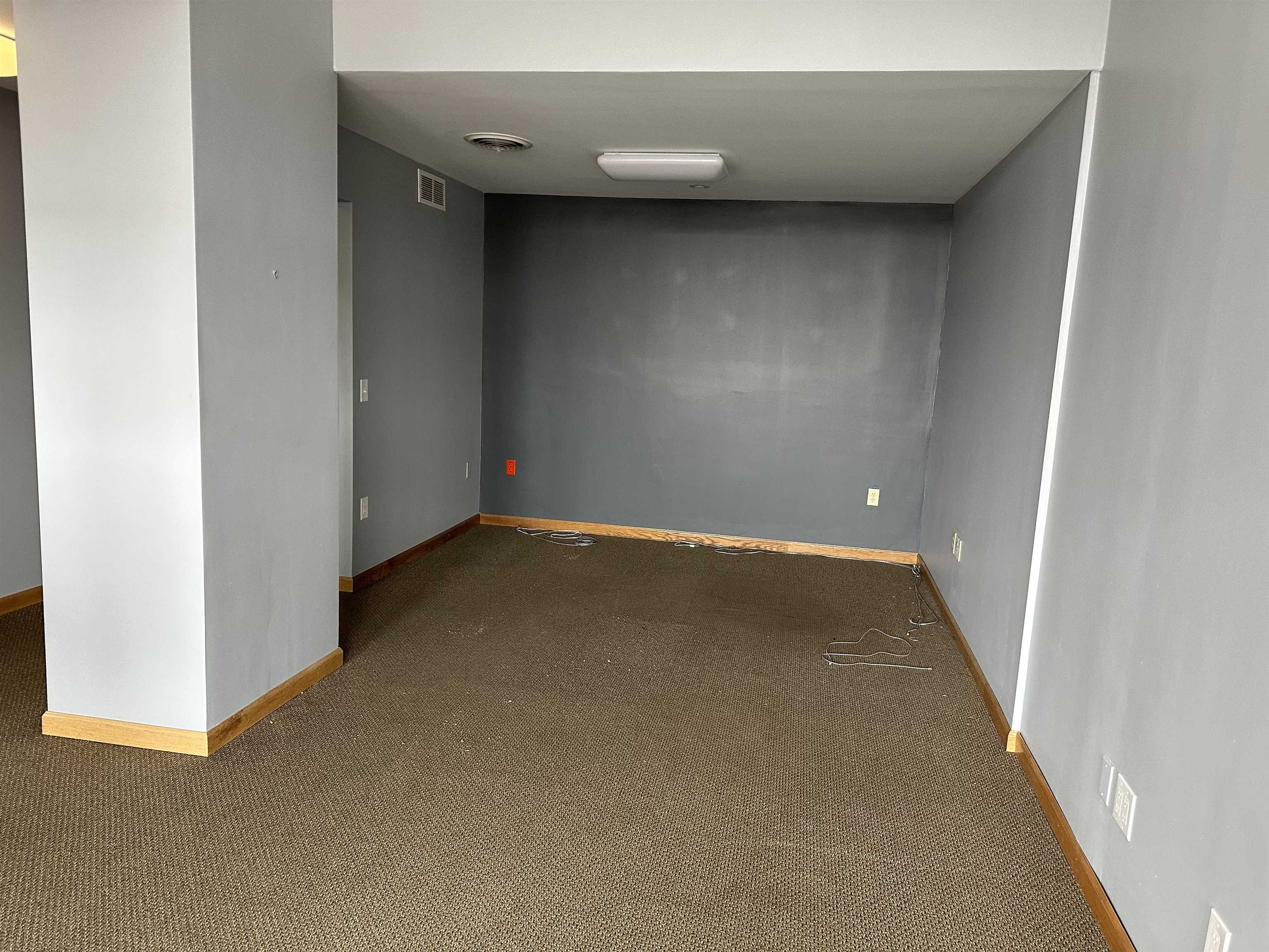 135 N DIVISION STREET, Stevens Point, Wisconsin 54481, ,Commercial/industrial,For Rent,135 N DIVISION STREET,22401091