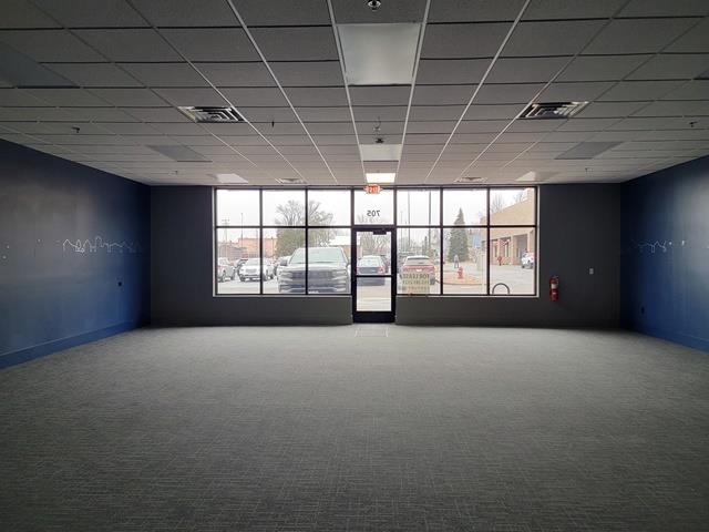 705 S CENTRAL AVENUE, Marshfield, Wisconsin 54449, ,Commercial/industrial,For Rent,705 S CENTRAL AVENUE,22401327