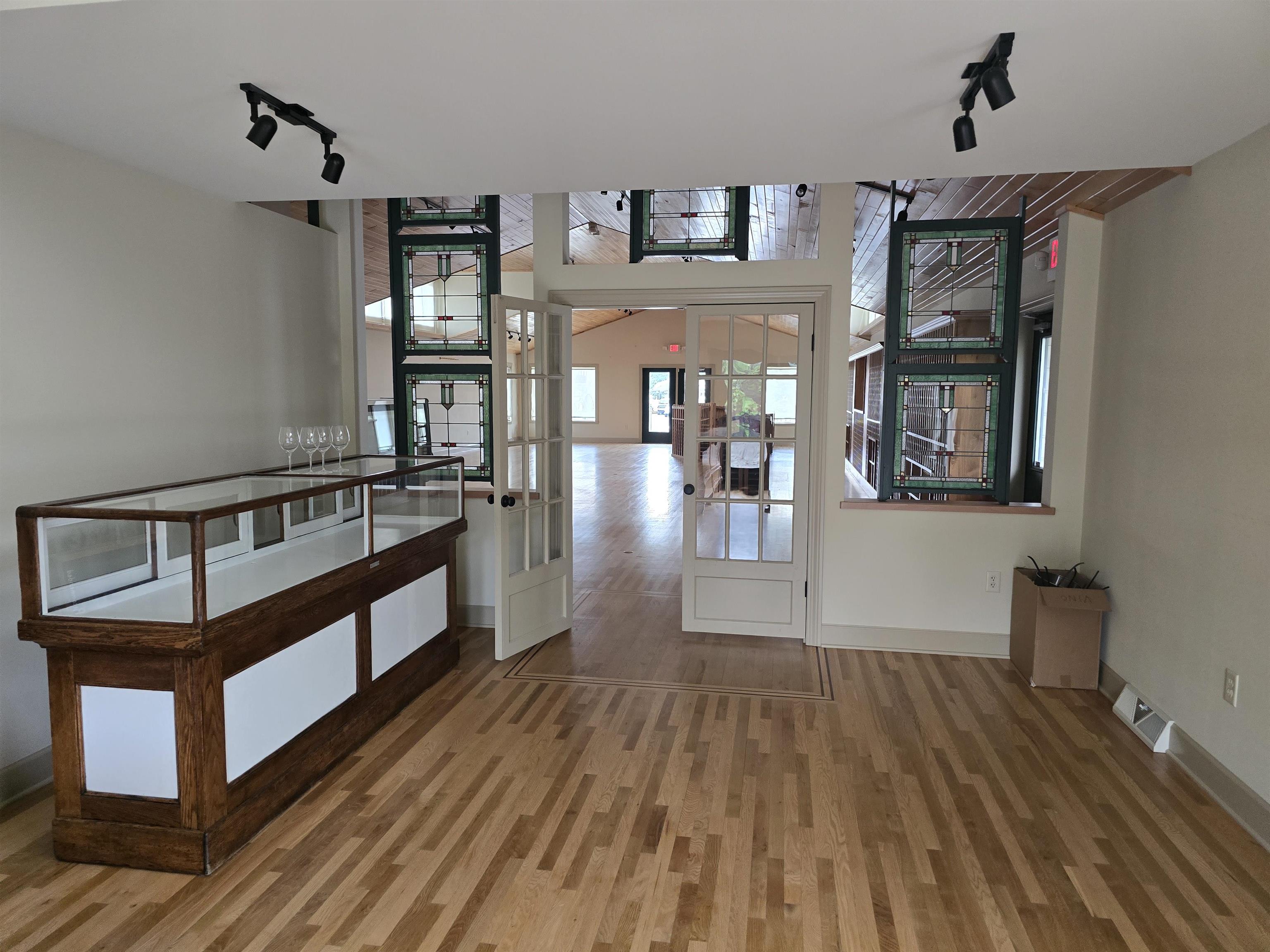 113 W 6TH STREET, Marshfield, Wisconsin 54449, ,Commercial/industrial,For Sale,113 W 6TH STREET,22403877