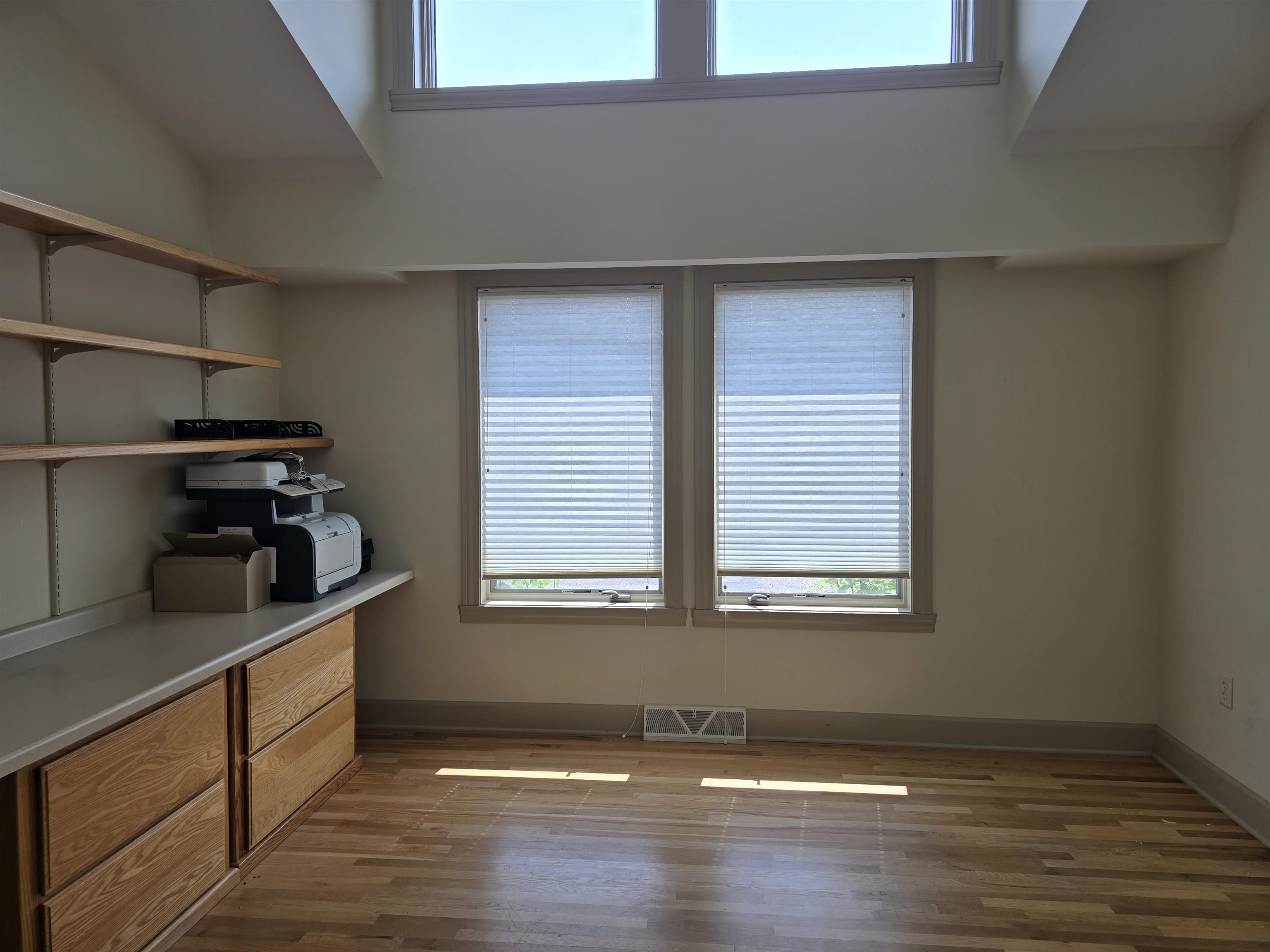 113 W 6TH STREET, Marshfield, Wisconsin 54449, ,Commercial/industrial,For Sale,113 W 6TH STREET,22403877