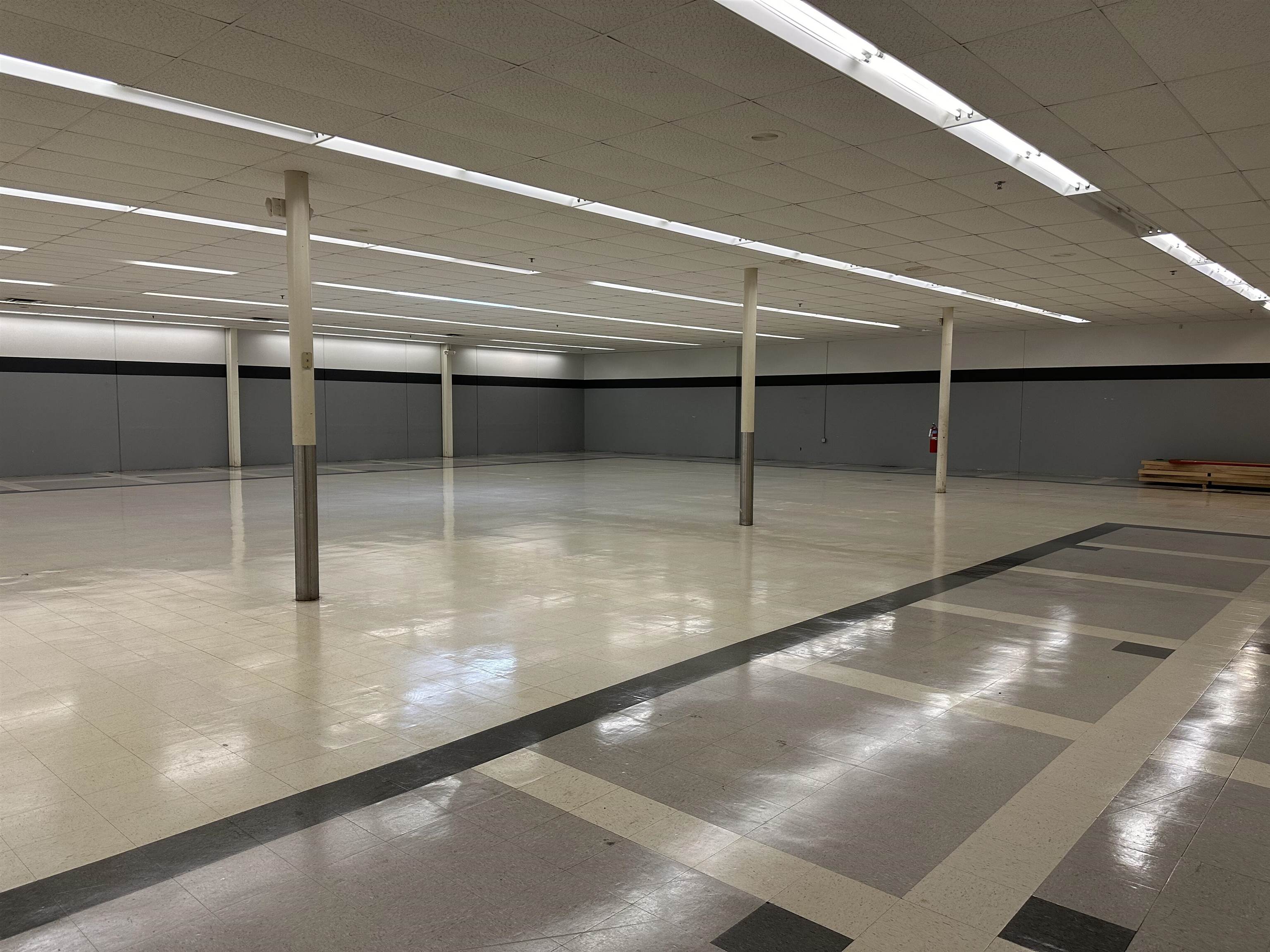 1901 POST ROAD, Plover, Wisconsin 54467, ,Commercial/industrial,For Rent,1901 POST ROAD,22404004