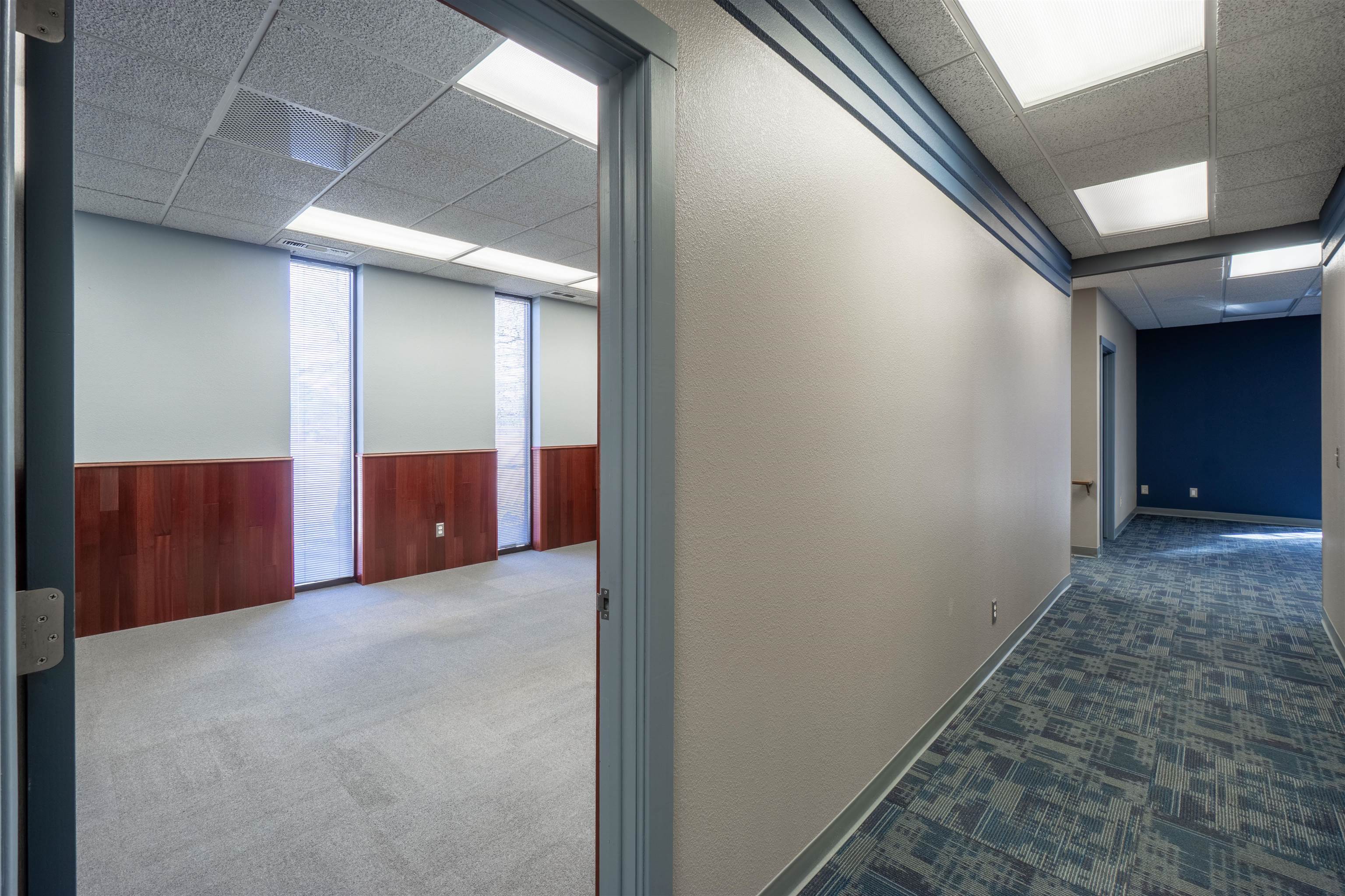 1818 GRAND AVENUE, Wausau, Wisconsin 54403, ,Commercial/industrial,For Sale,1818 GRAND AVENUE,22404127