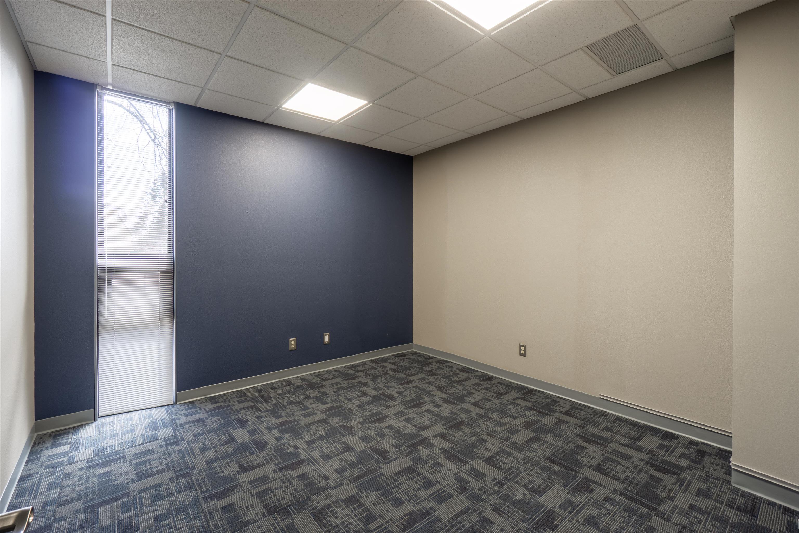 1818 GRAND AVENUE, Wausau, Wisconsin 54403, ,Commercial/industrial,For Sale,1818 GRAND AVENUE,22404127