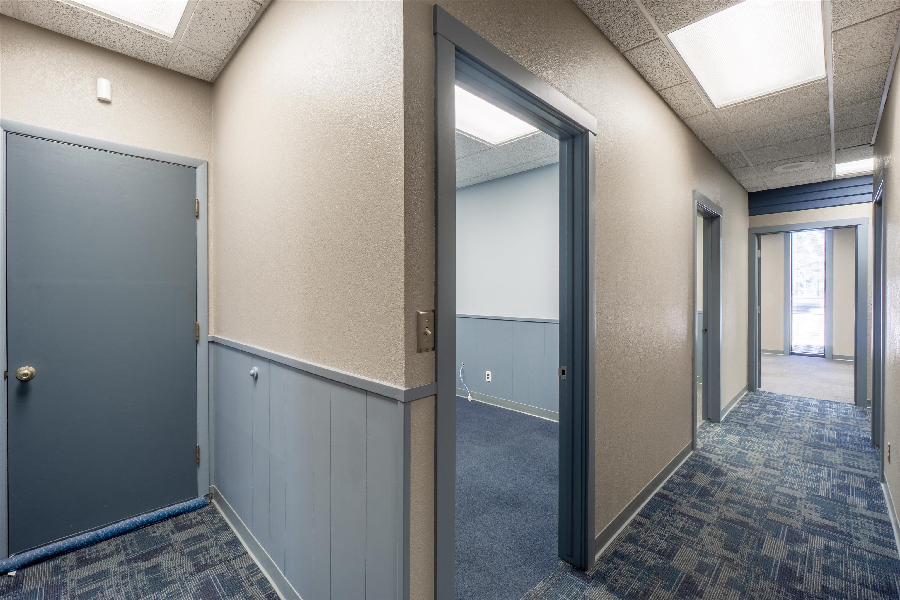 1818 GRAND AVENUE, Wausau, Wisconsin 54403, ,Commercial/industrial,For Sale,1818 GRAND AVENUE,22404127