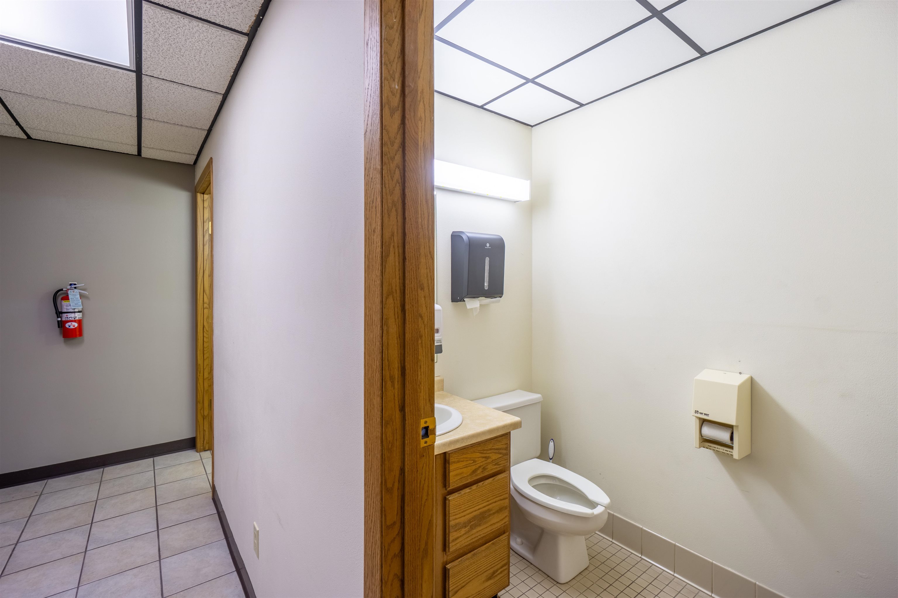 1818 GRAND AVENUE, Wausau, Wisconsin 54403, ,Commercial/industrial,For Sale,1818 GRAND AVENUE,22404127