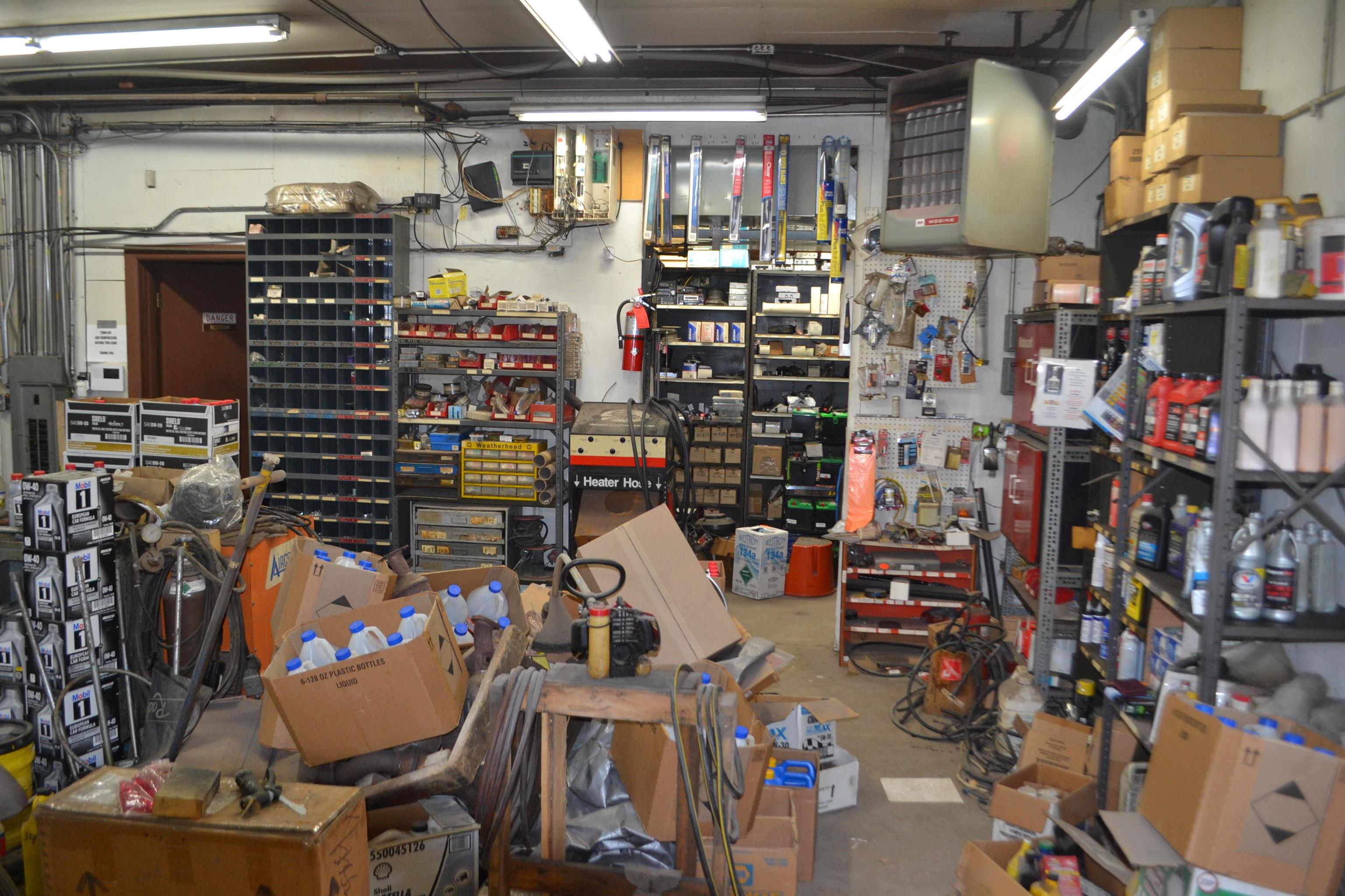 921 HAPPY HOLLOW ROAD, Kronenwetter, Wisconsin 54455, ,Commercial/industrial,For Sale,921 HAPPY HOLLOW ROAD,22404756