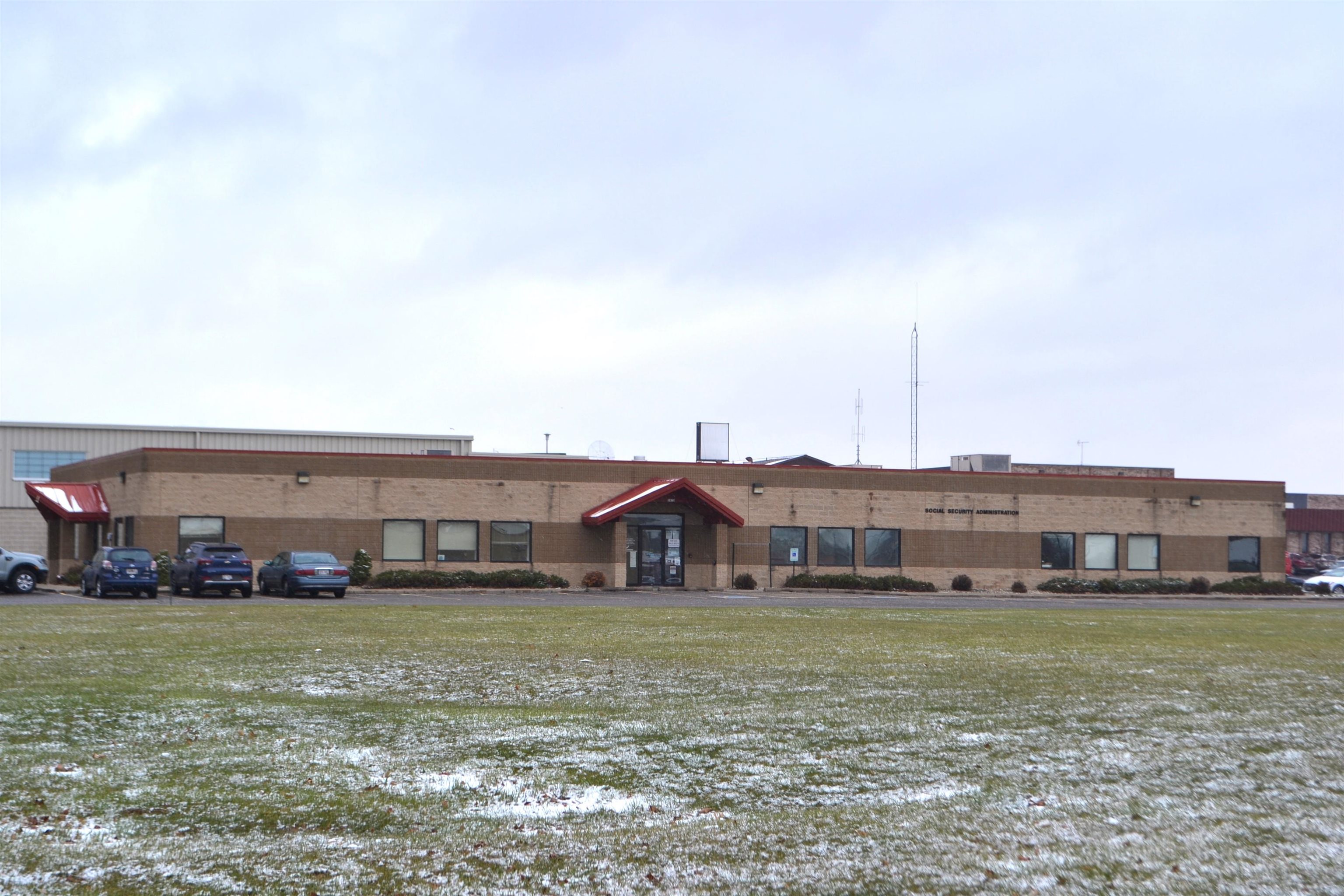 2875 VILLAGE ROAD, Portage, City of, Wisconsin 53901, ,Commercial/industrial,For Sale,2875 VILLAGE ROAD,22405062