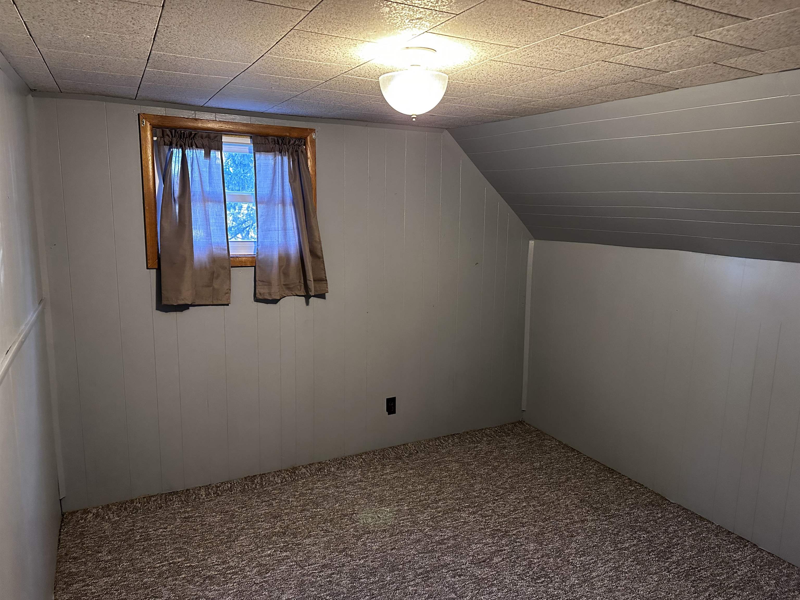 175716 Mission Lake Road