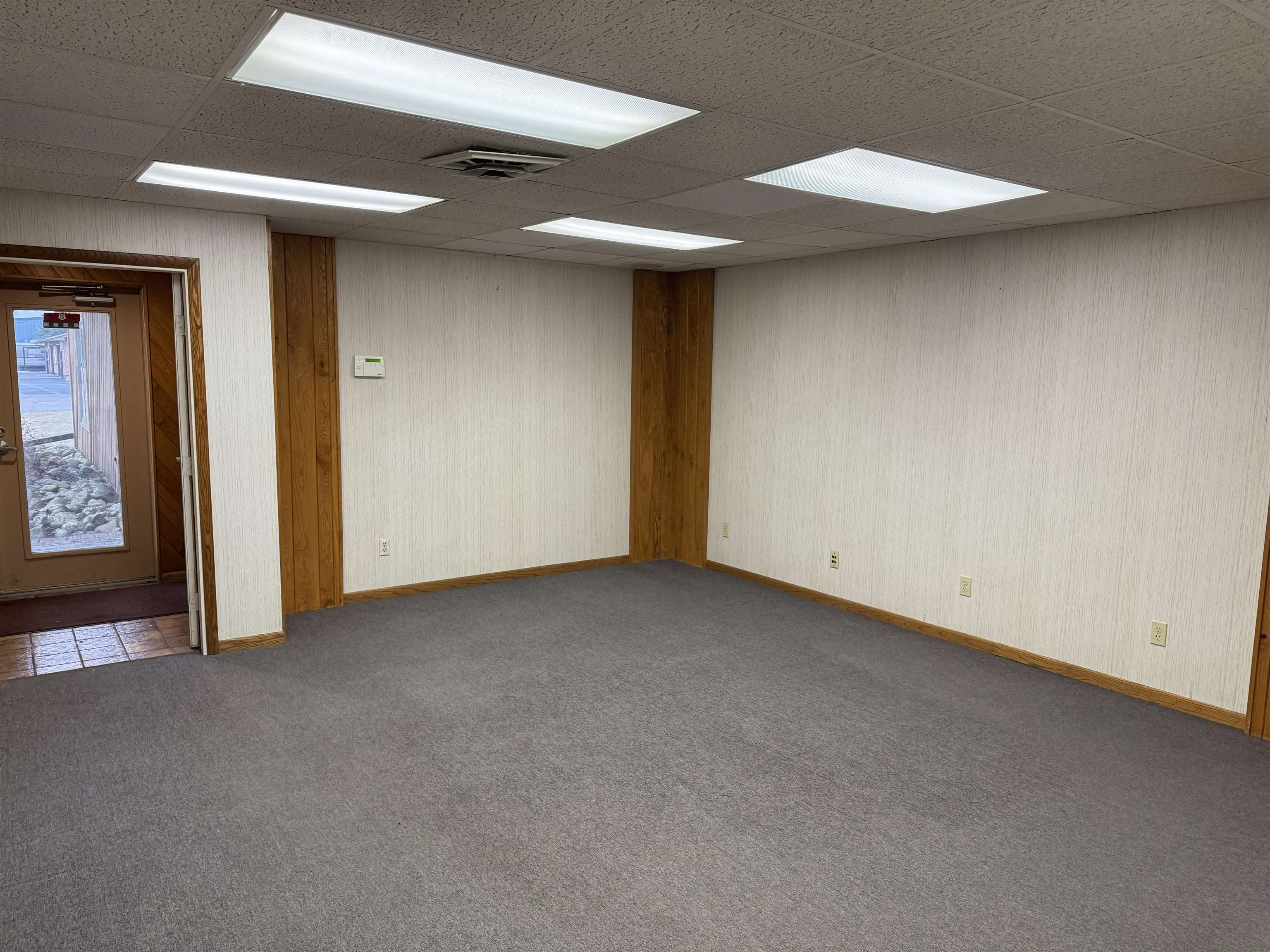 5303 JELINEK AVENUE, Weston, Wisconsin 54476, ,Commercial/industrial,For Rent,5303 JELINEK AVENUE,22500169