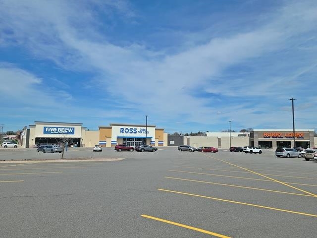 503 E IVES STREET, Marshfield, Wisconsin 54449, ,Commercial/industrial,For Rent,503 E IVES STREET,22500176
