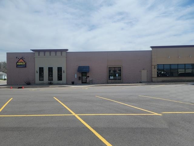 503 E IVES STREET, Marshfield, Wisconsin 54449, ,Commercial/industrial,For Rent,503 E IVES STREET,22500176