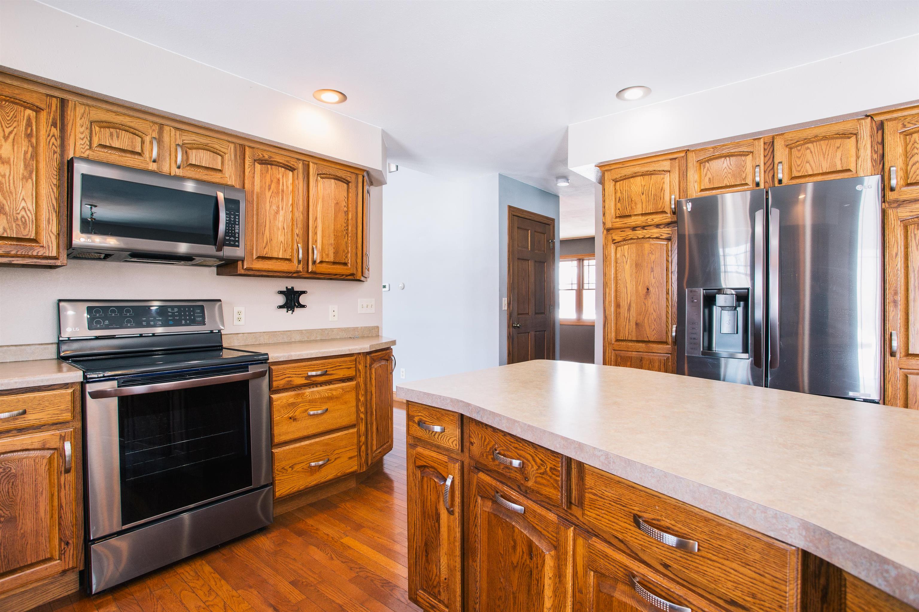 N8296 RIVER AVENUE, Greenwood, Wisconsin 54437, 5 Bedrooms Bedrooms, ,2 BathroomsBathrooms,Residential,For Sale,N8296 RIVER AVENUE,22500446