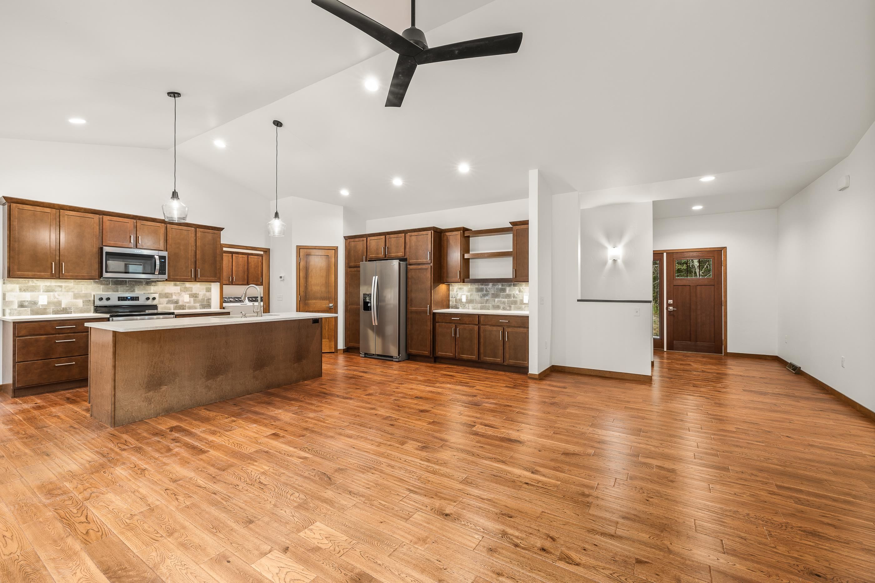 1403 SKYLINE DRIVE, Stevens Point, Wisconsin 54482, 3 Bedrooms Bedrooms, ,2 BathroomsBathrooms,Residential,For Sale,1403 SKYLINE DRIVE,22500531