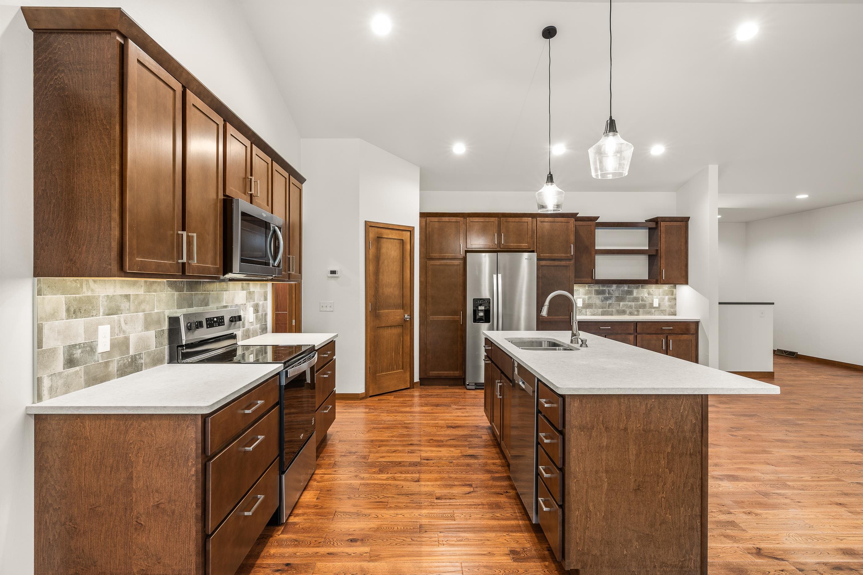 1403 SKYLINE DRIVE, Stevens Point, Wisconsin 54482, 3 Bedrooms Bedrooms, ,2 BathroomsBathrooms,Residential,For Sale,1403 SKYLINE DRIVE,22500531