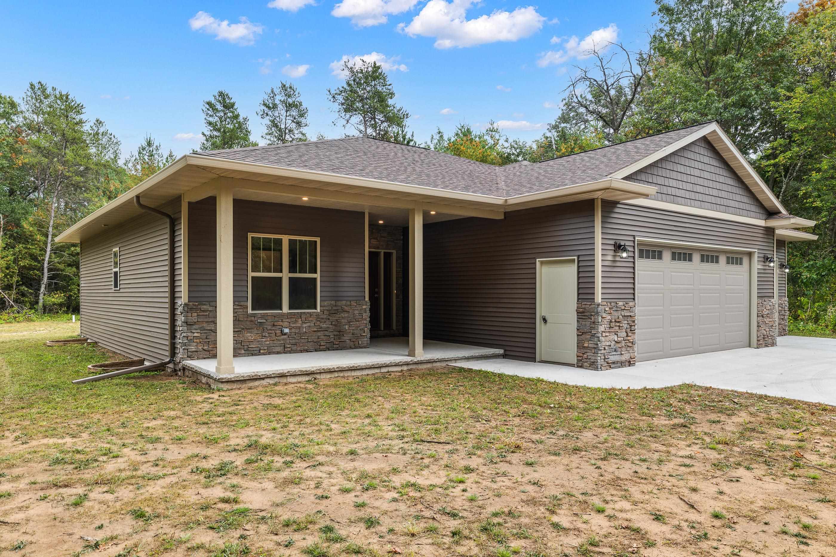 1403 SKYLINE DRIVE, Stevens Point, Wisconsin 54482, 3 Bedrooms Bedrooms, ,2 BathroomsBathrooms,Residential,For Sale,1403 SKYLINE DRIVE,22500531