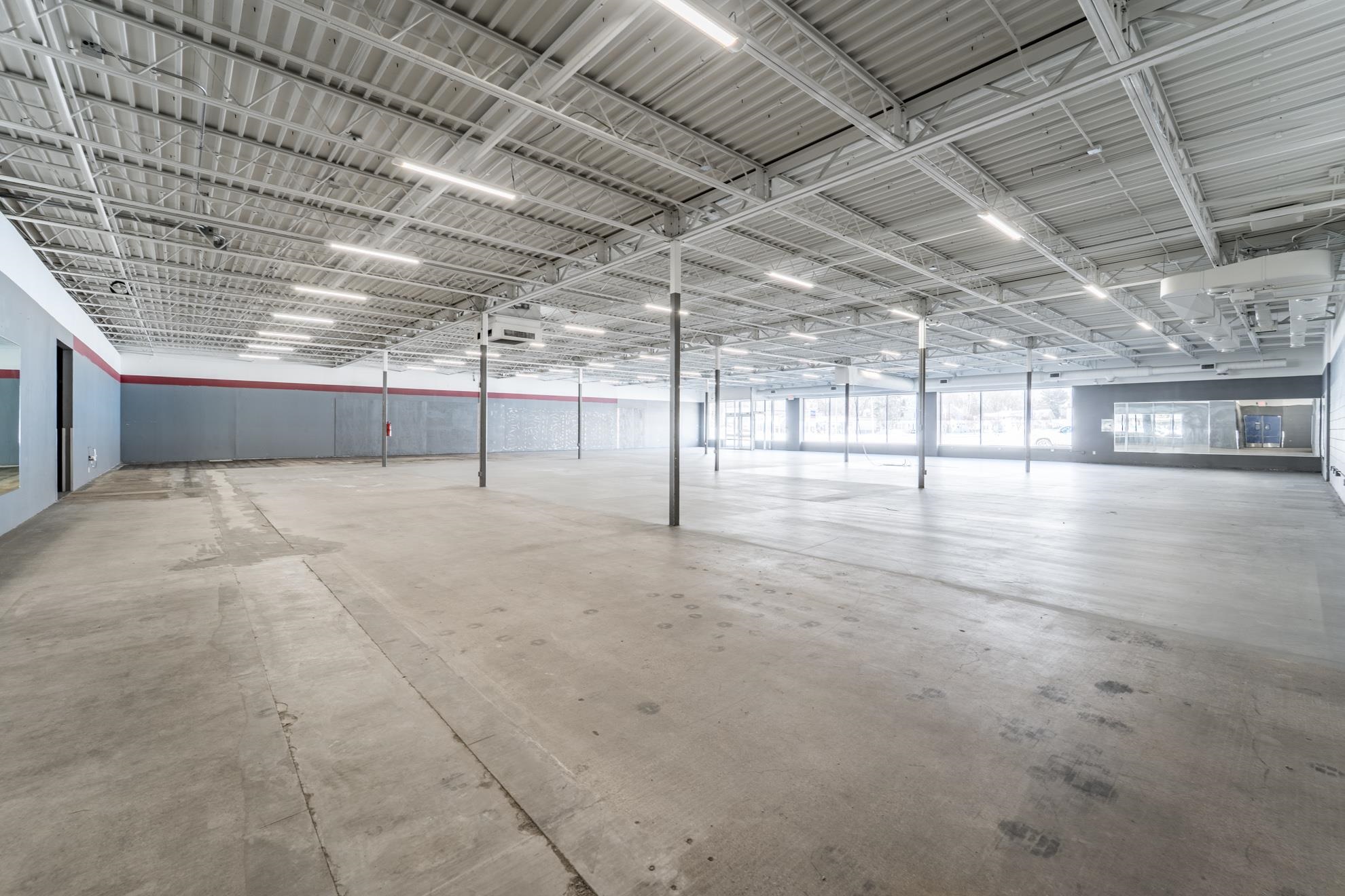 2215 GRAND AVENUE, Wausau, Wisconsin 54403, ,Commercial/industrial,For Rent,2215 GRAND AVENUE,22500583