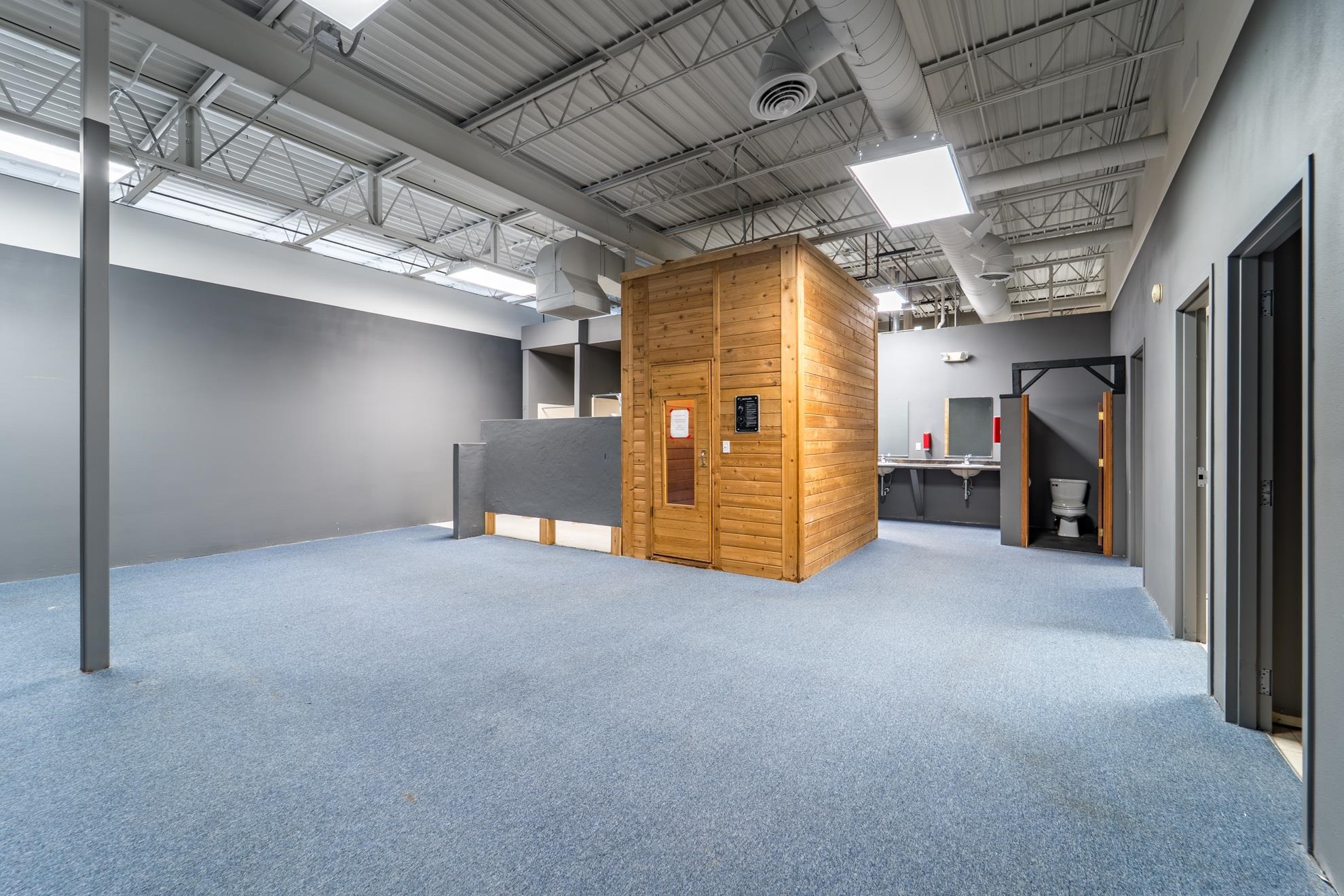 2215 GRAND AVENUE, Wausau, Wisconsin 54403, ,Commercial/industrial,For Rent,2215 GRAND AVENUE,22500583