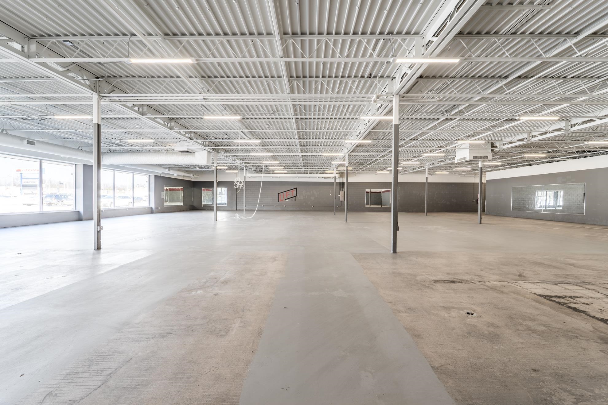 2215 GRAND AVENUE, Wausau, Wisconsin 54403, ,Commercial/industrial,For Rent,2215 GRAND AVENUE,22500583