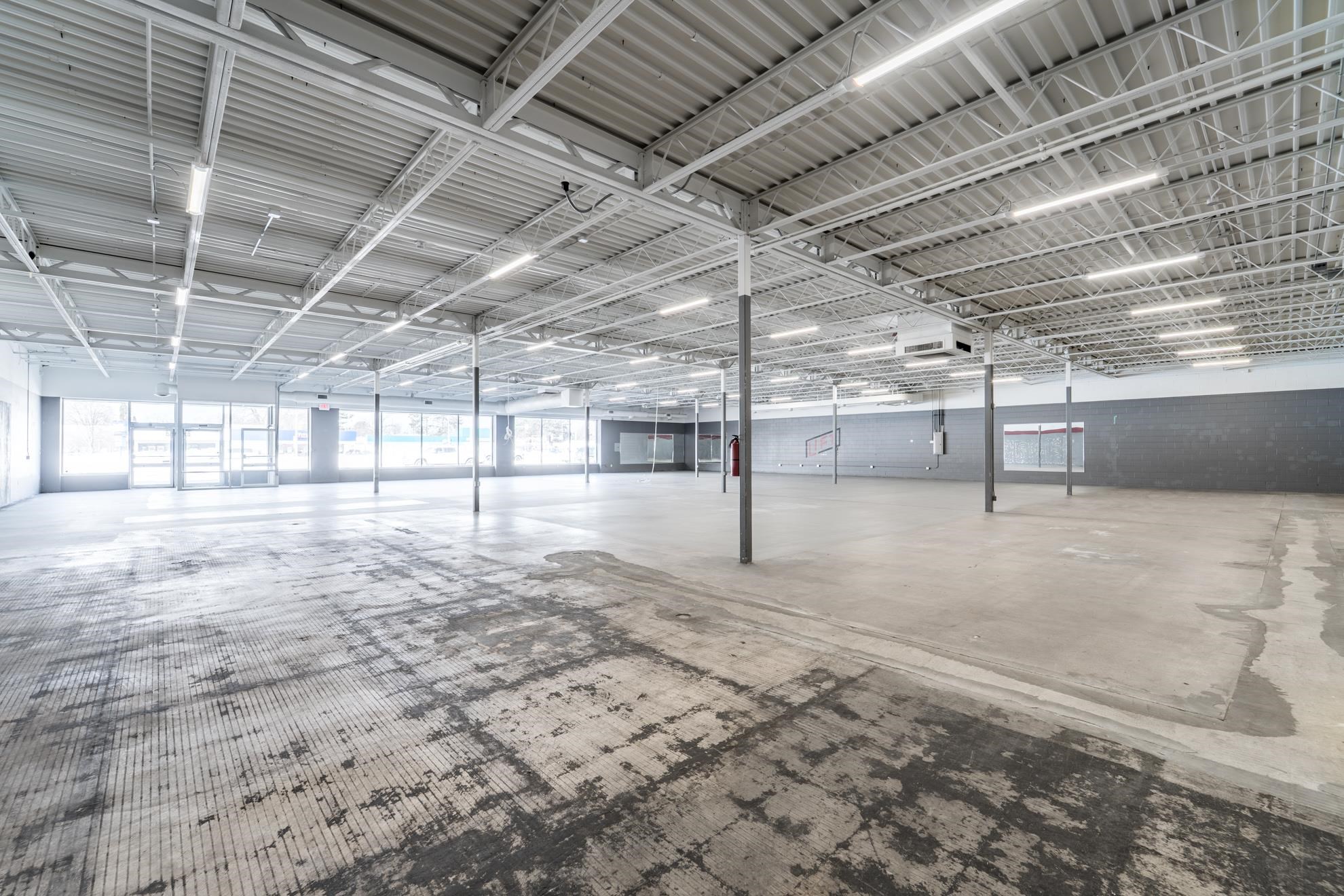 2215 GRAND AVENUE, Wausau, Wisconsin 54403, ,Commercial/industrial,For Rent,2215 GRAND AVENUE,22500583