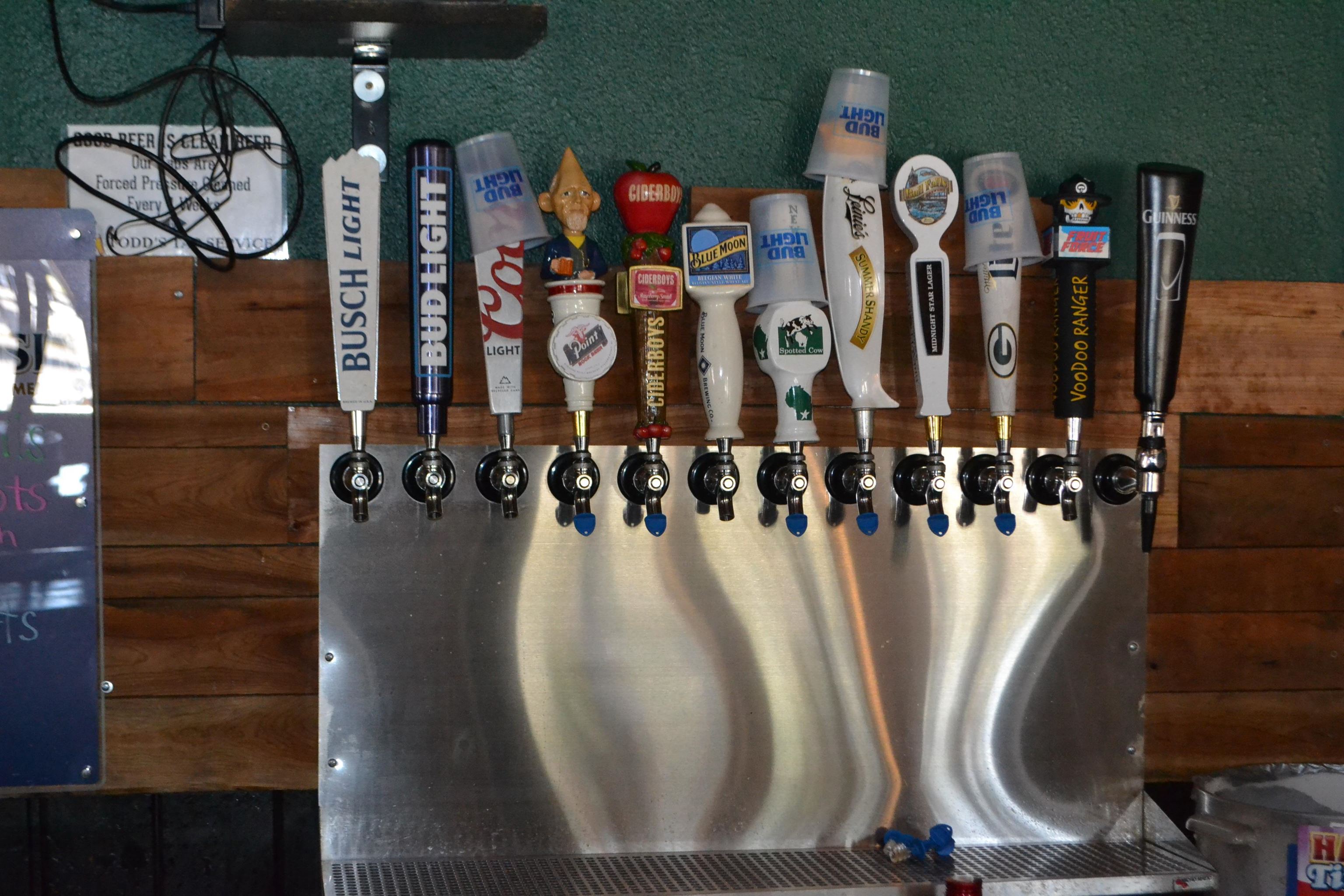 1110 W CAMPUS DRIVE, Wausau, Wisconsin 54401, ,Commercial/industrial,For Sale,1110 W CAMPUS DRIVE,22500768