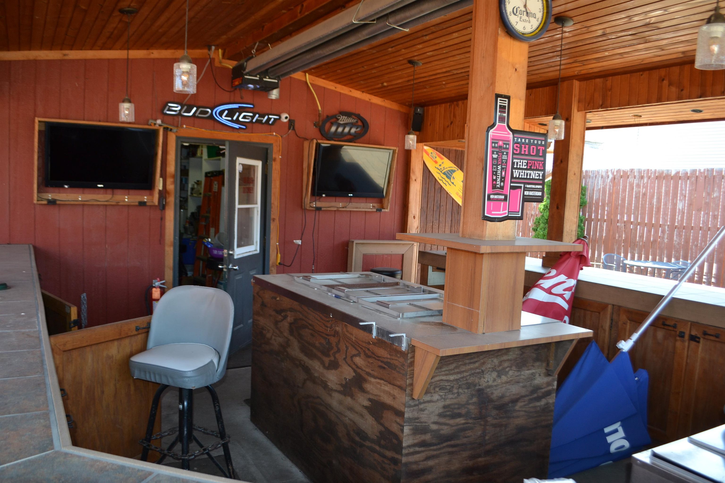 1110 W CAMPUS DRIVE, Wausau, Wisconsin 54401, ,Commercial/industrial,For Sale,1110 W CAMPUS DRIVE,22500768