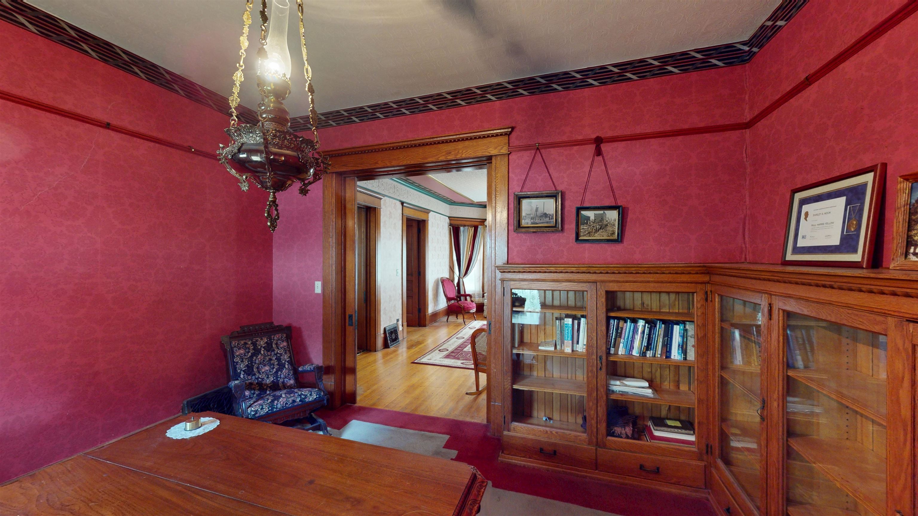 201 S VINE AVENUE, Marshfield, Wisconsin 54449, 5 Bedrooms Bedrooms, ,2 BathroomsBathrooms,Residential,For Sale,201 S VINE AVENUE,22500928